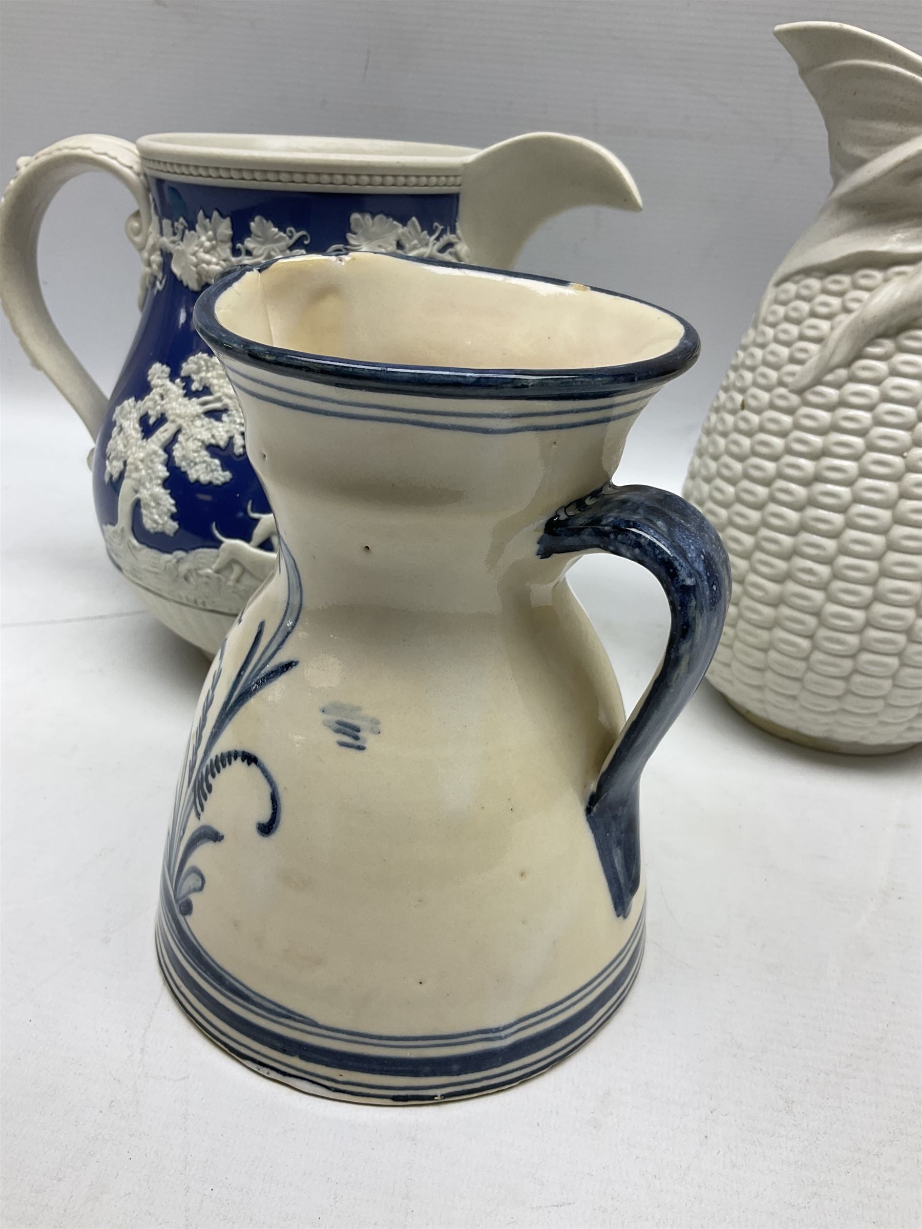 Victorian feldspathic stoneware jug with hunting scene - Image 10 of 10