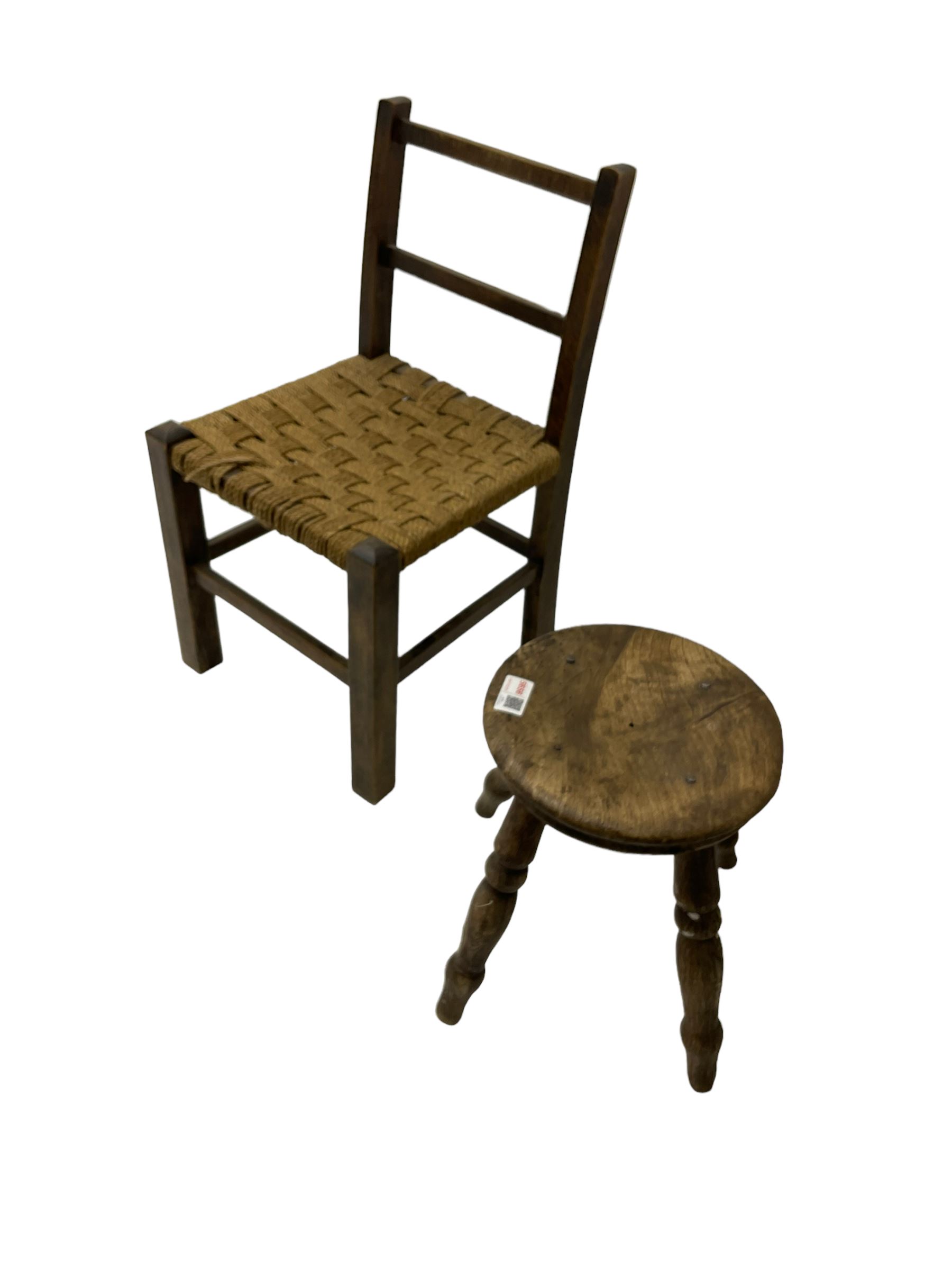 19th century beech stool with dished seat and four turned supports (D22cm - Image 2 of 2