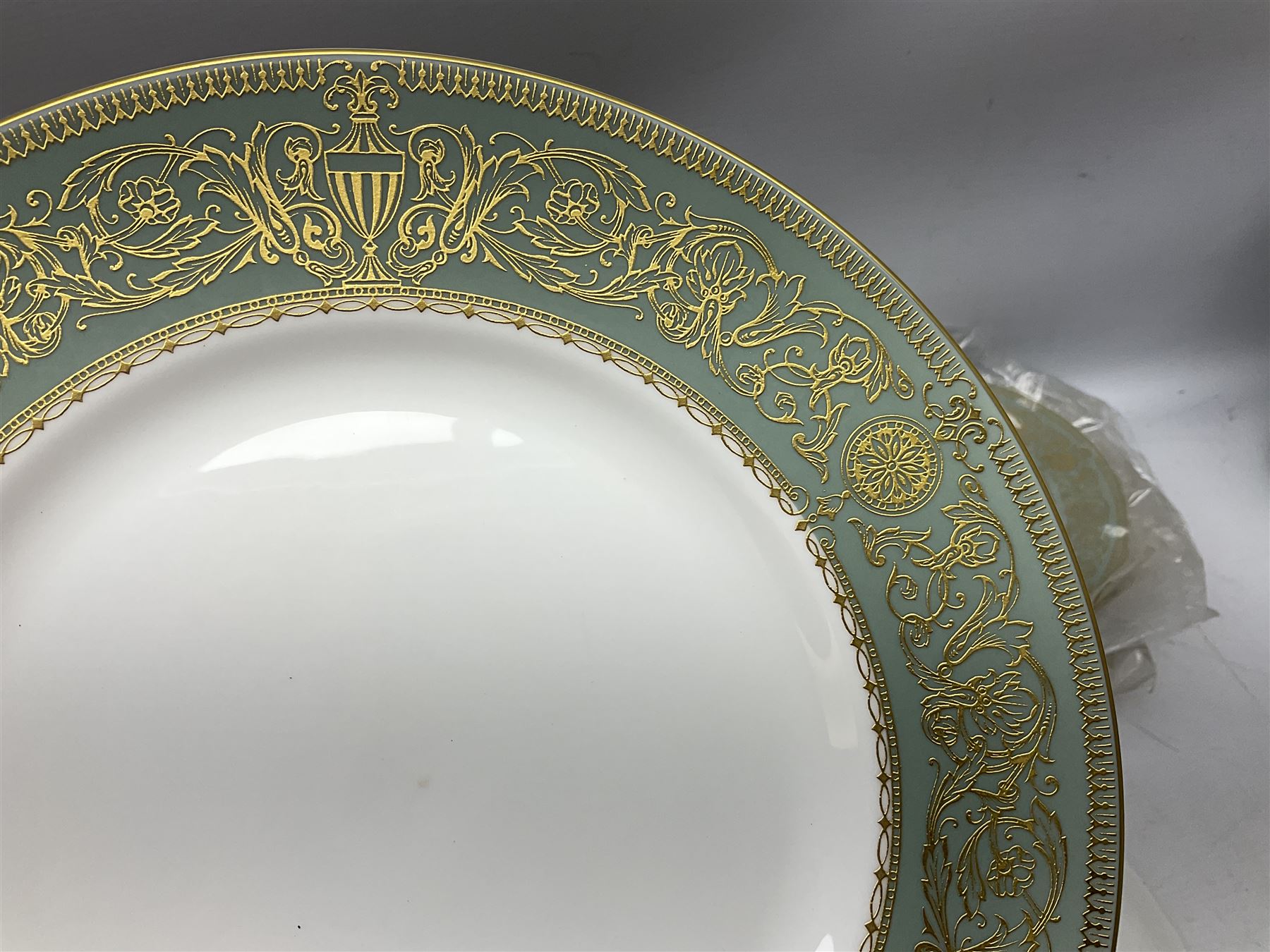 Royal Worcester Balmoral pattern side plates and dinner plates - Image 16 of 18