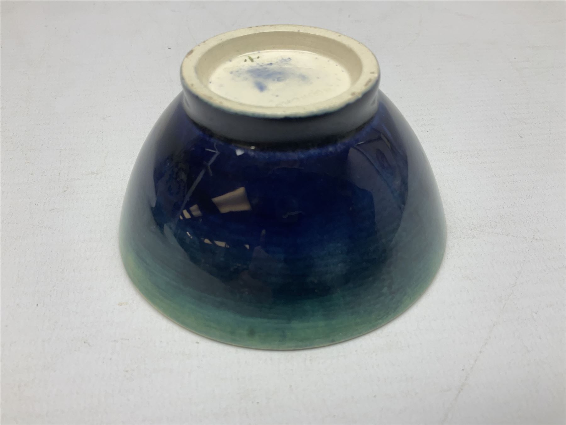 Small Moorcroft footed bowl - Image 3 of 9