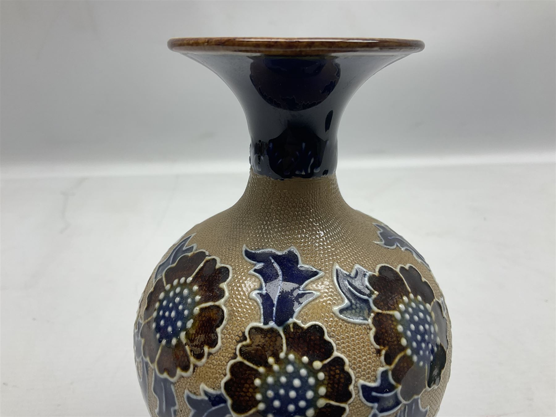 Small Moorcroft footed bowl - Image 6 of 9