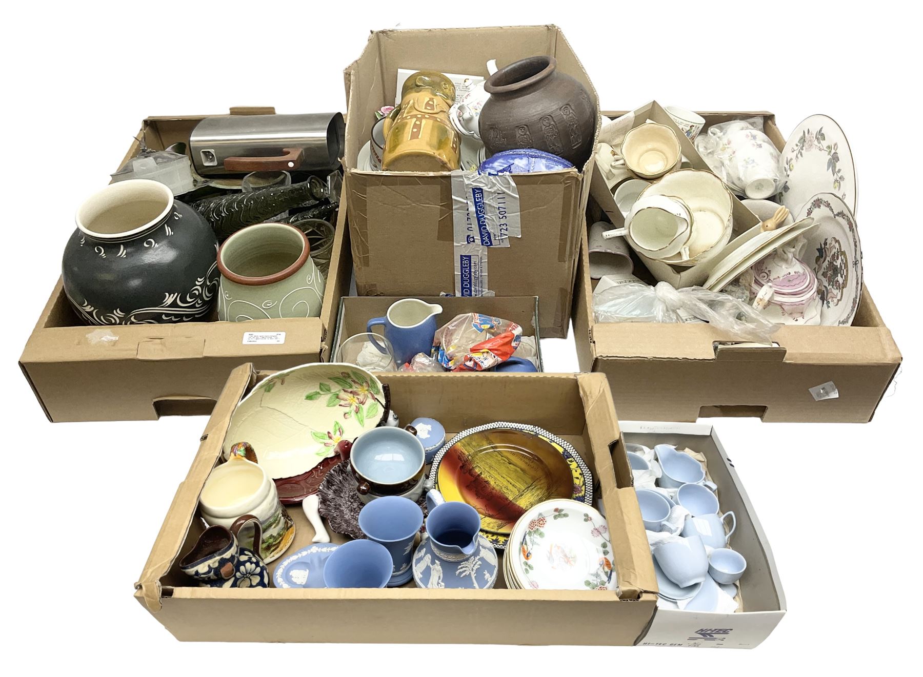 Quantity of Victorian and later ceramics to include Wedgwood Jasperware