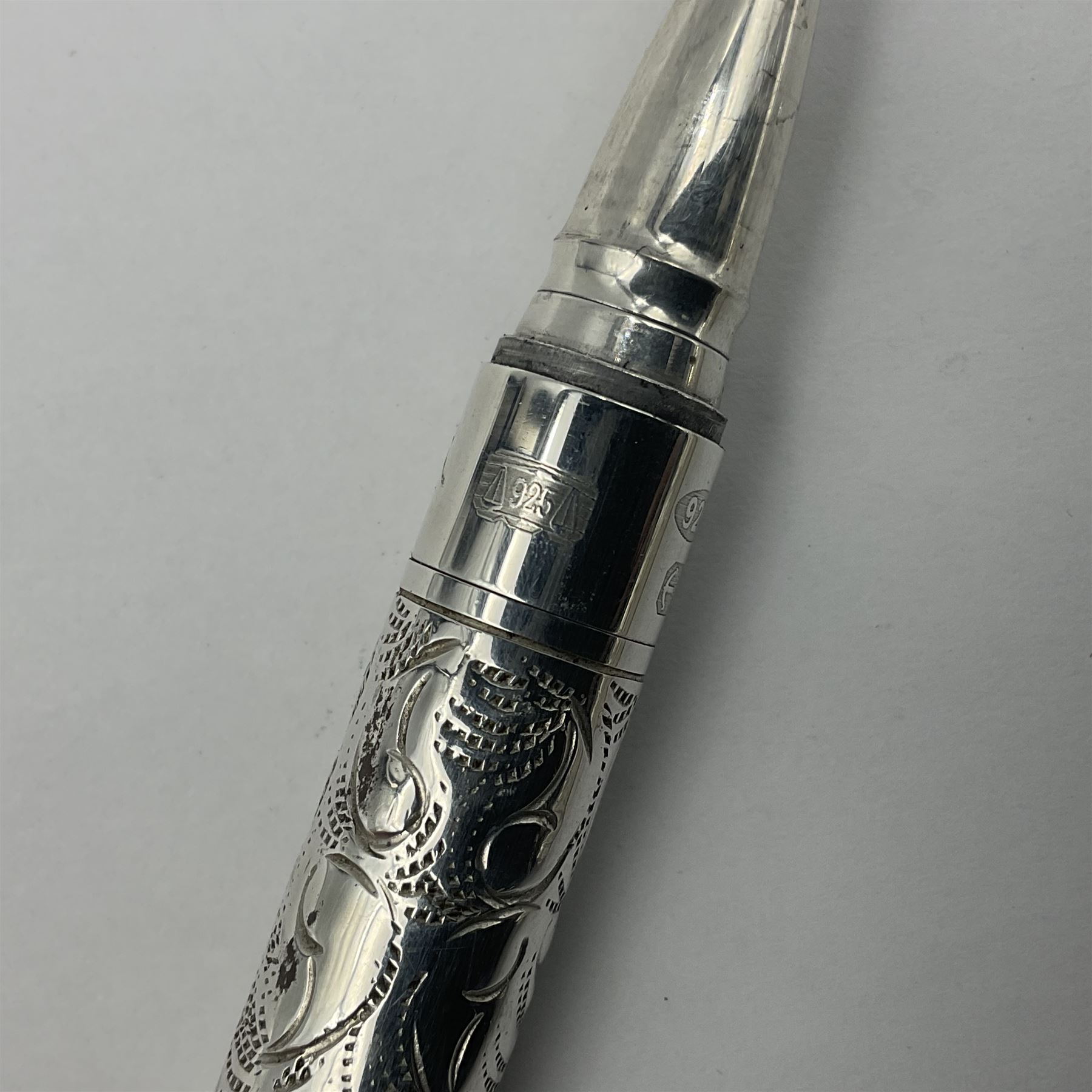 Silver Yard-o-Led Viceroy ballpoint pen - Image 3 of 16
