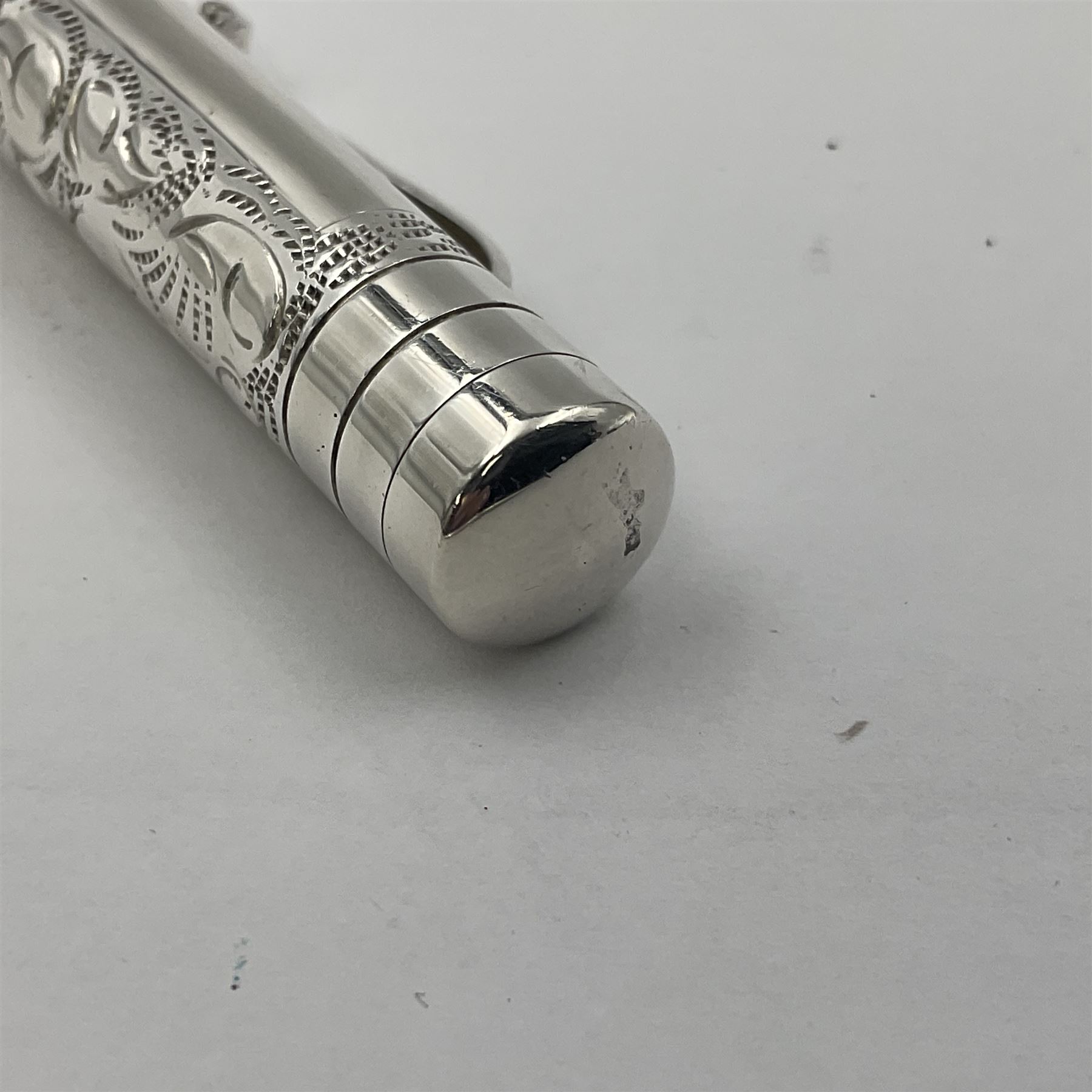 Silver Yard-o-Led Viceroy fountain pen - Image 11 of 13