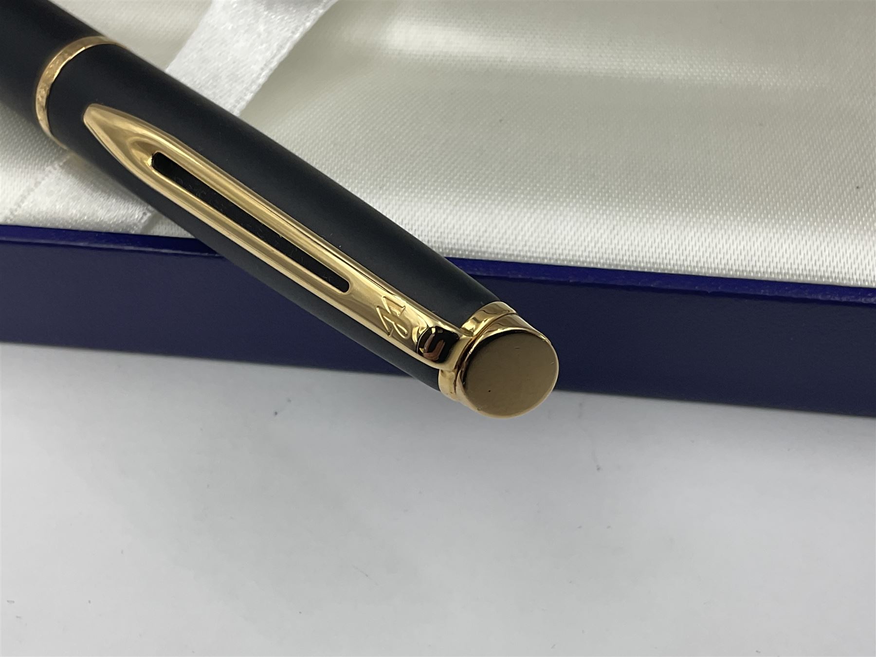 Waterman Hemisphere fountain pen and matching ballpoint pen - Image 4 of 16