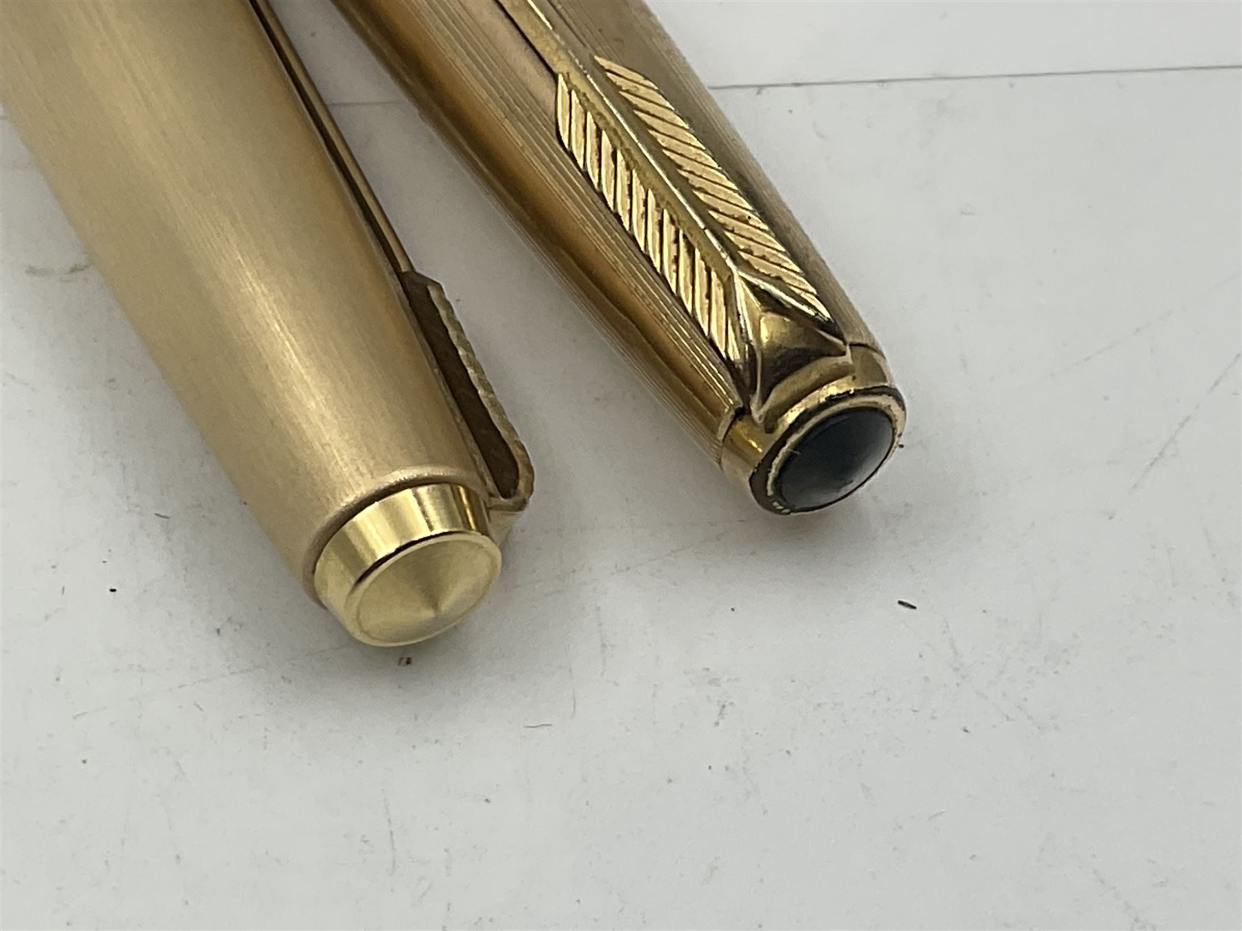 Three rolled gold Parker fountain pens - Image 11 of 17