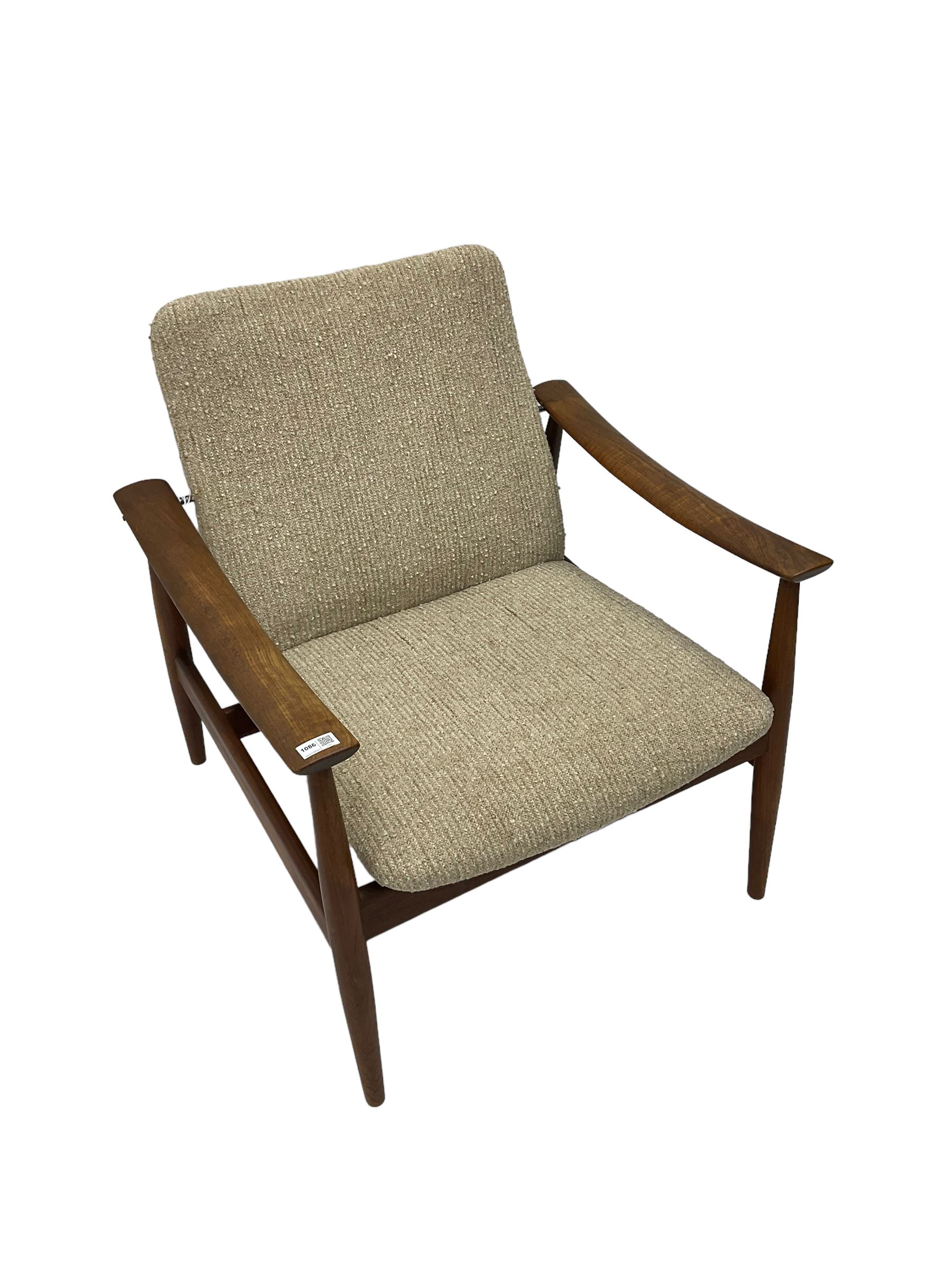 Finn Juhl for France & Son - 'model 138' mid-20th century teak easy chair upholstered in beige fabri - Image 13 of 14