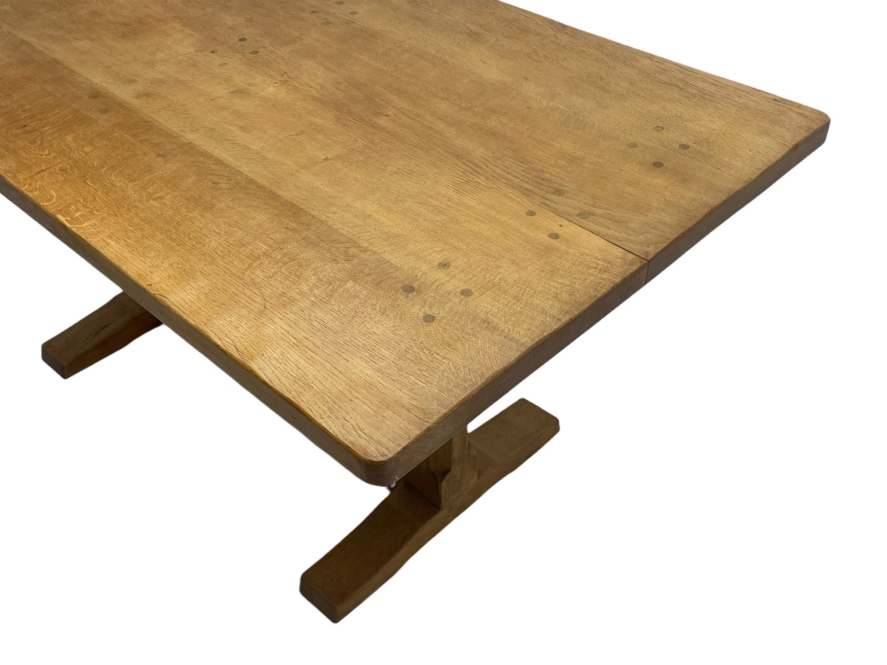 'Rabbitman' oak dining table - Image 4 of 8