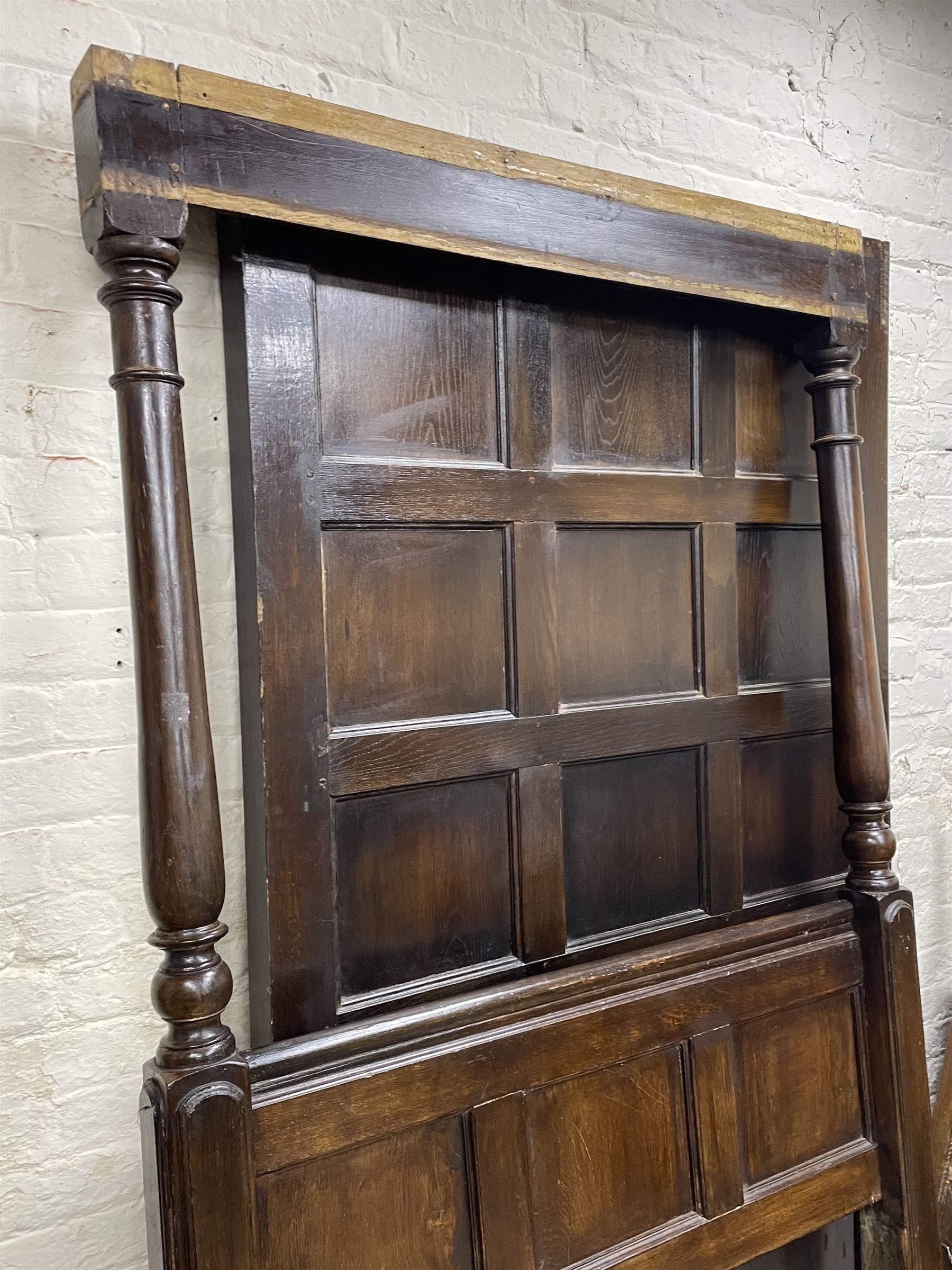 17th century style oak 4' four poster bed - Image 2 of 14