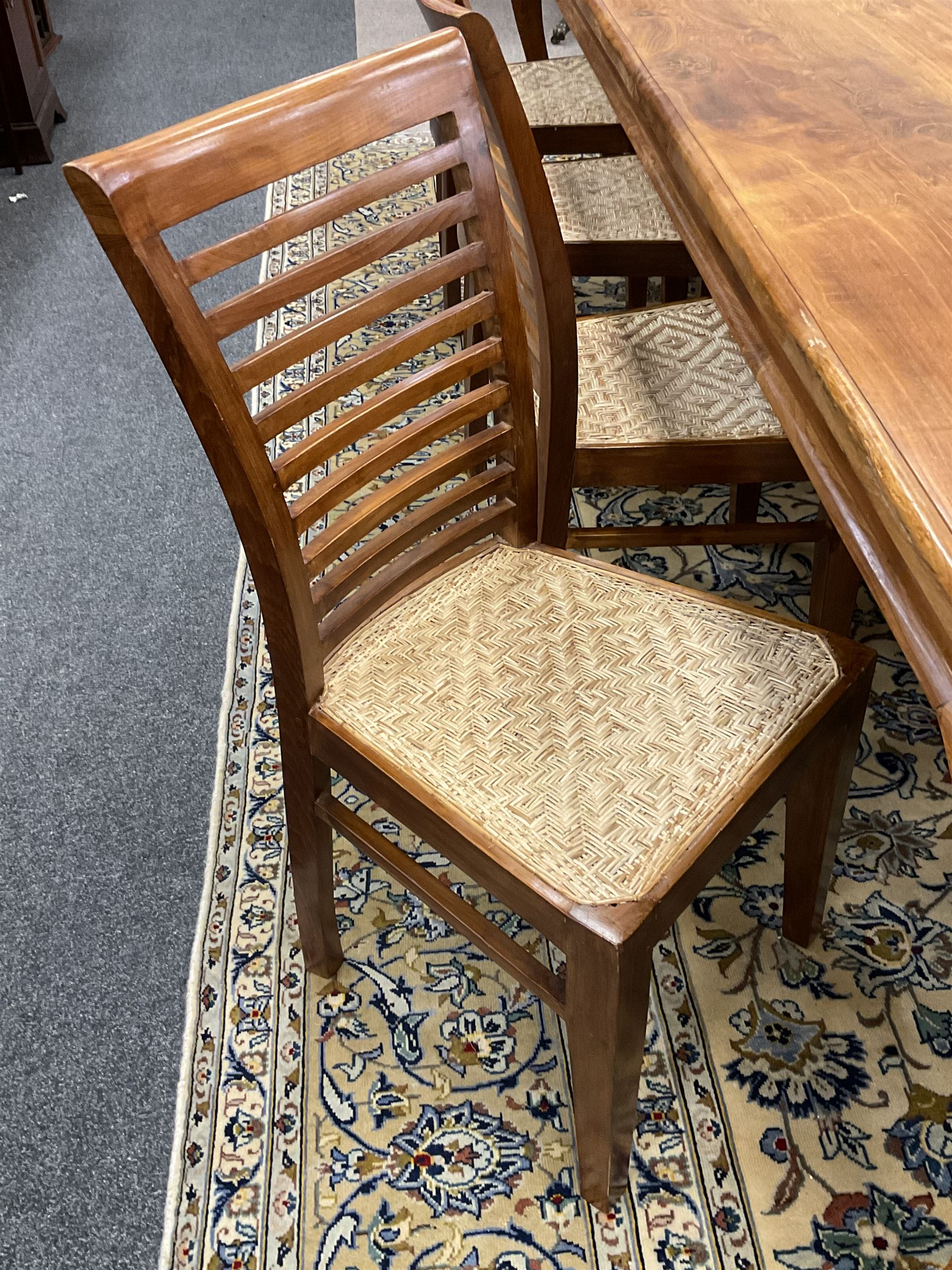 Large teak dining table - Image 4 of 6