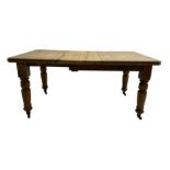 Late Victorian pine extending dining table