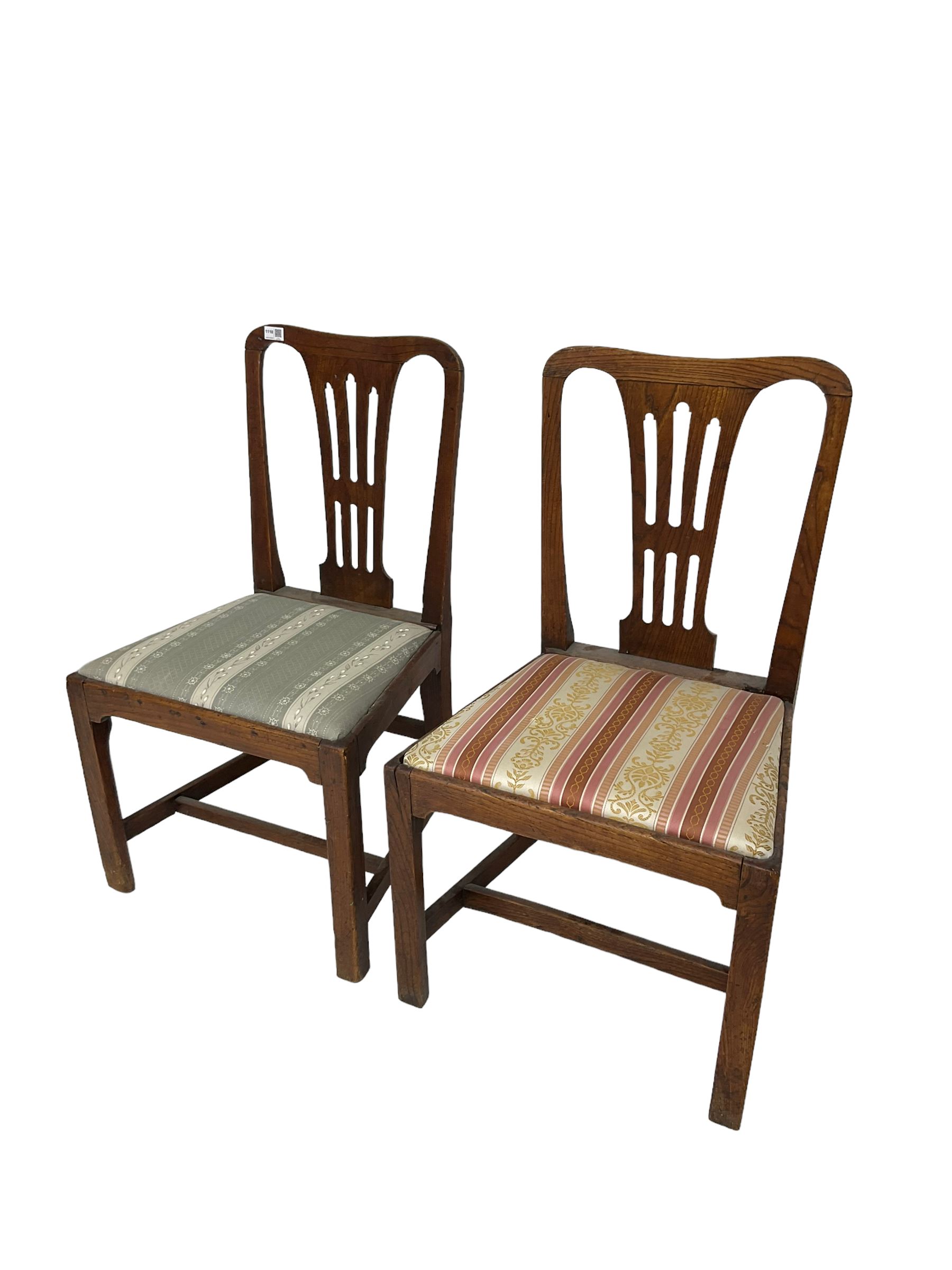 Pair 19th century elm chairs - Image 4 of 4
