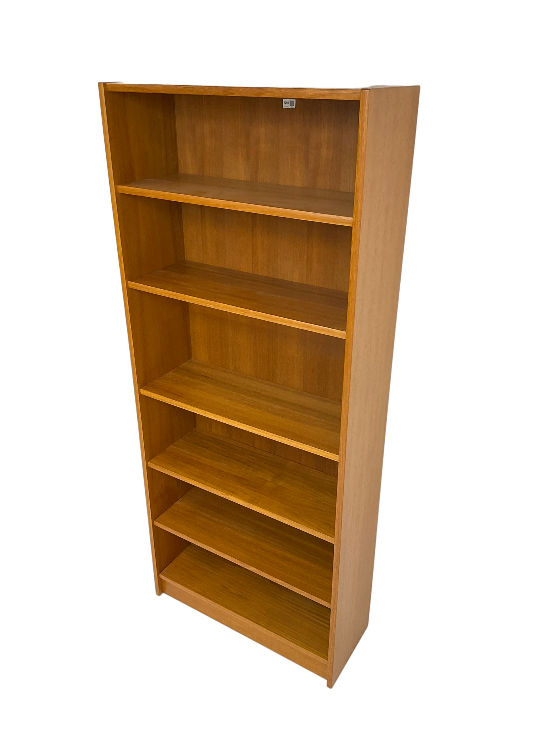 Open bookcase fitted with five shelves - Image 5 of 6