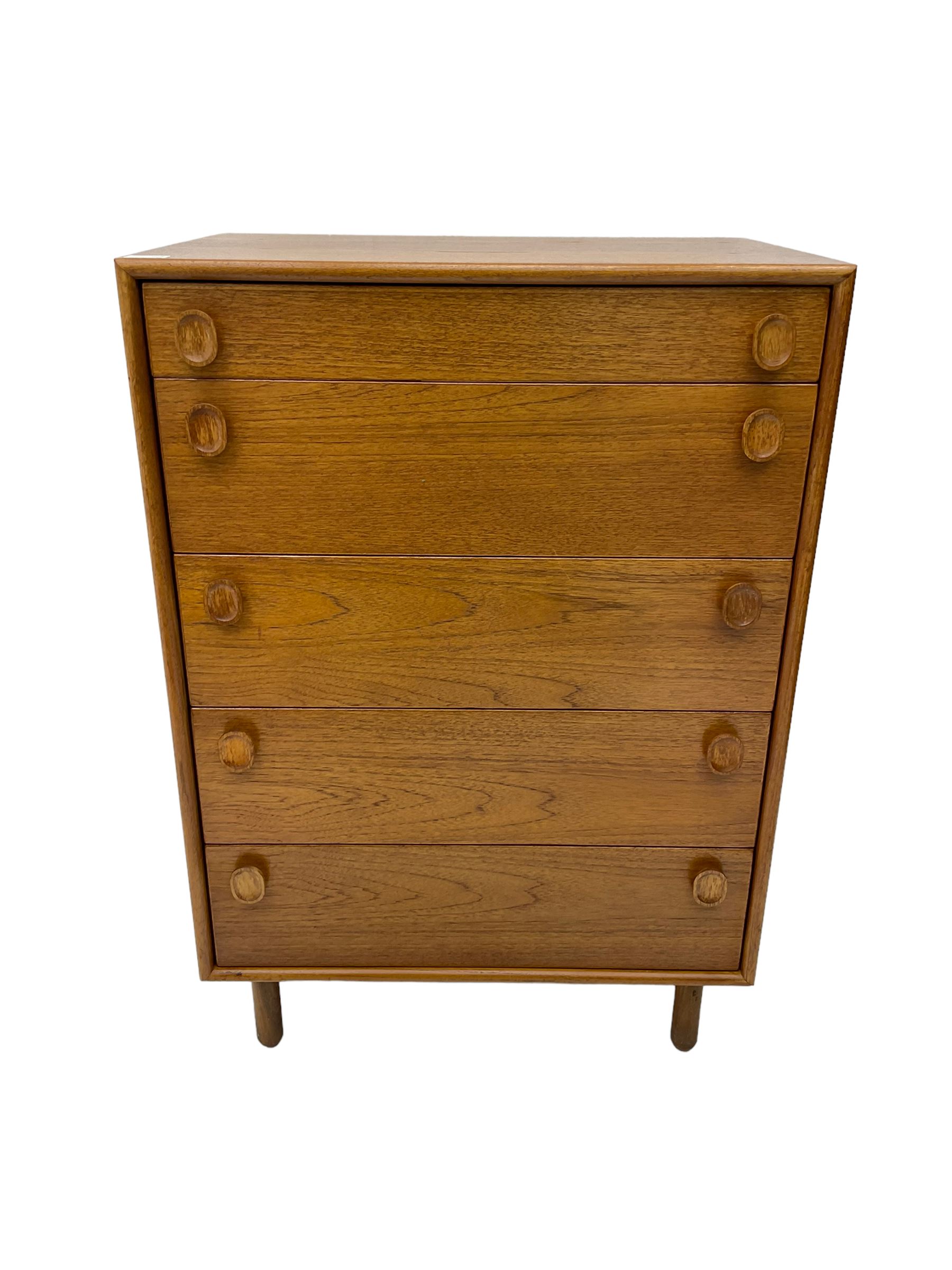Meredew - mid-20th century teak chest of drawers