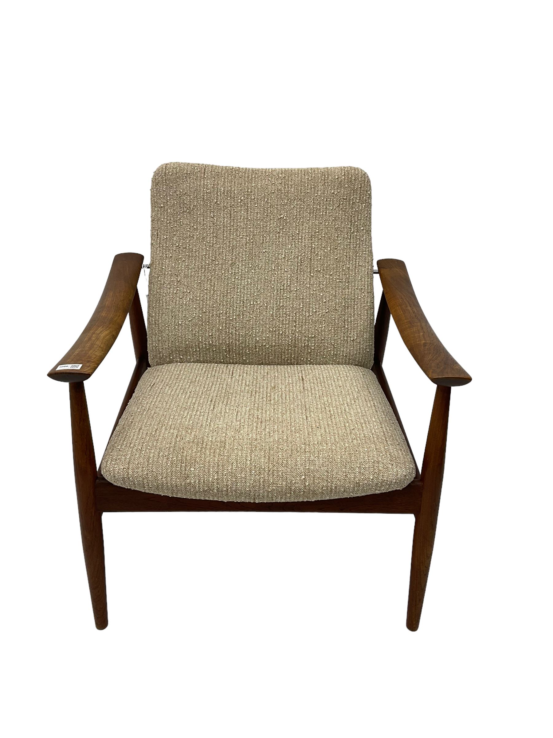 Finn Juhl for France & Son - 'model 138' mid-20th century teak easy chair upholstered in beige fabri - Image 4 of 14