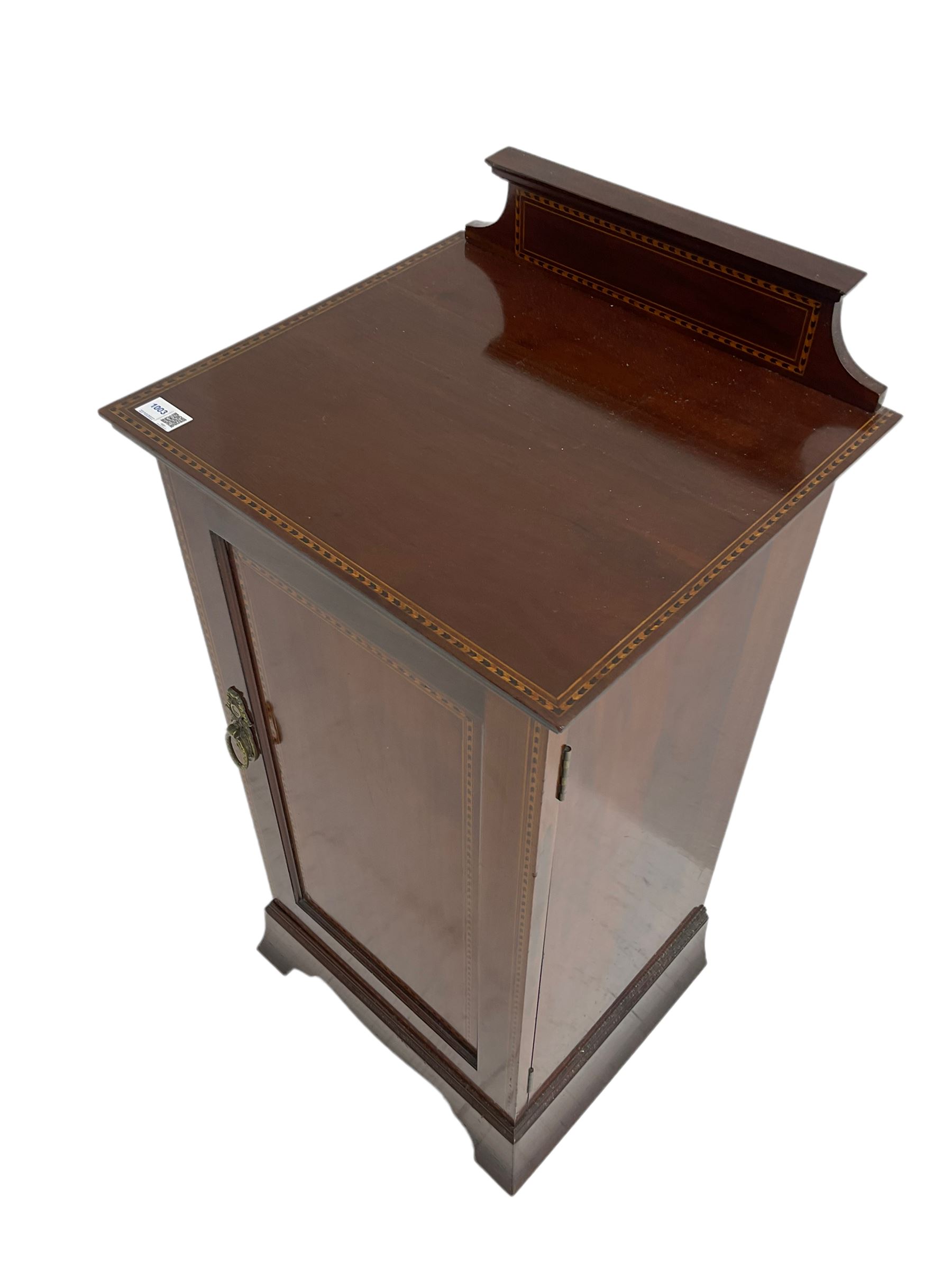 Edwardian inlaid mahogany bedside cabinet - Image 7 of 7