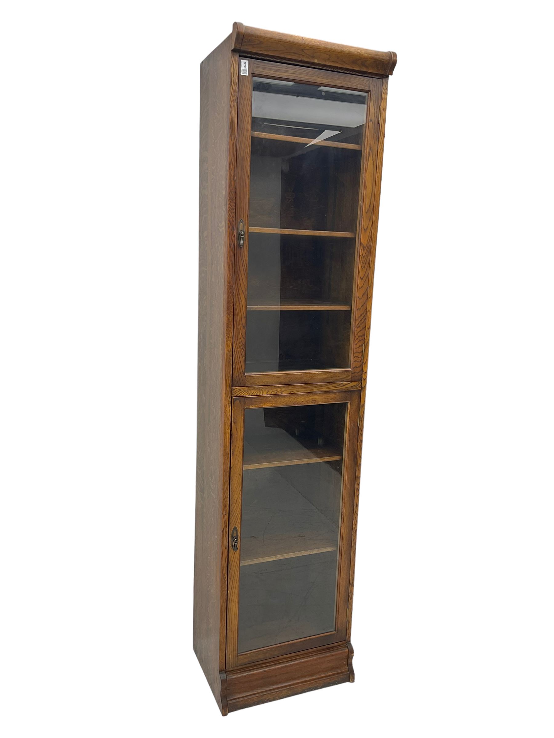 Early 20th century oak library bookcase - Image 7 of 8