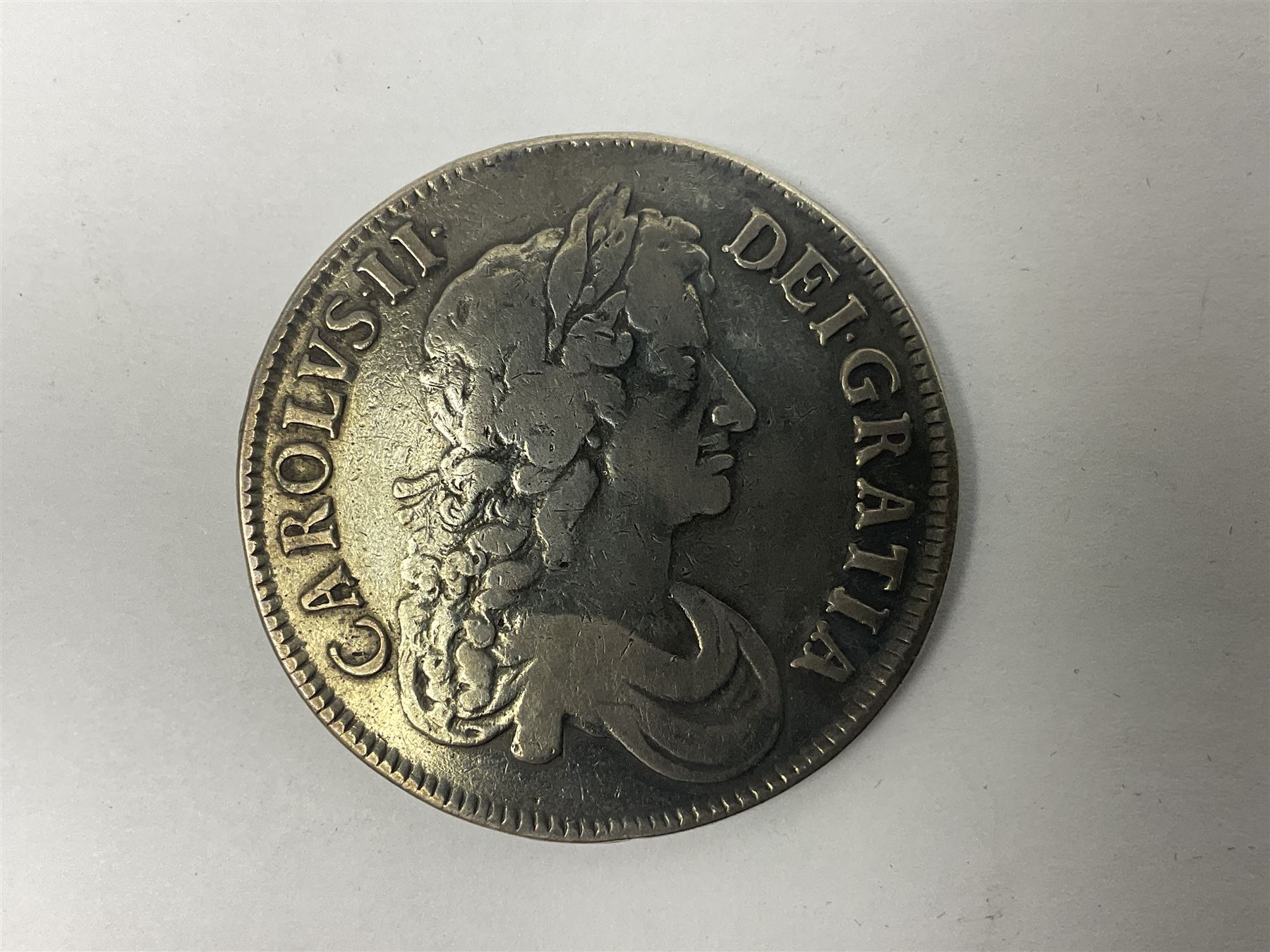 Charles II 1672 crown coin - Image 2 of 3