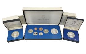 Solomon Islands 1977 proof coin set and two sterling silver five dollar coins dated 1977