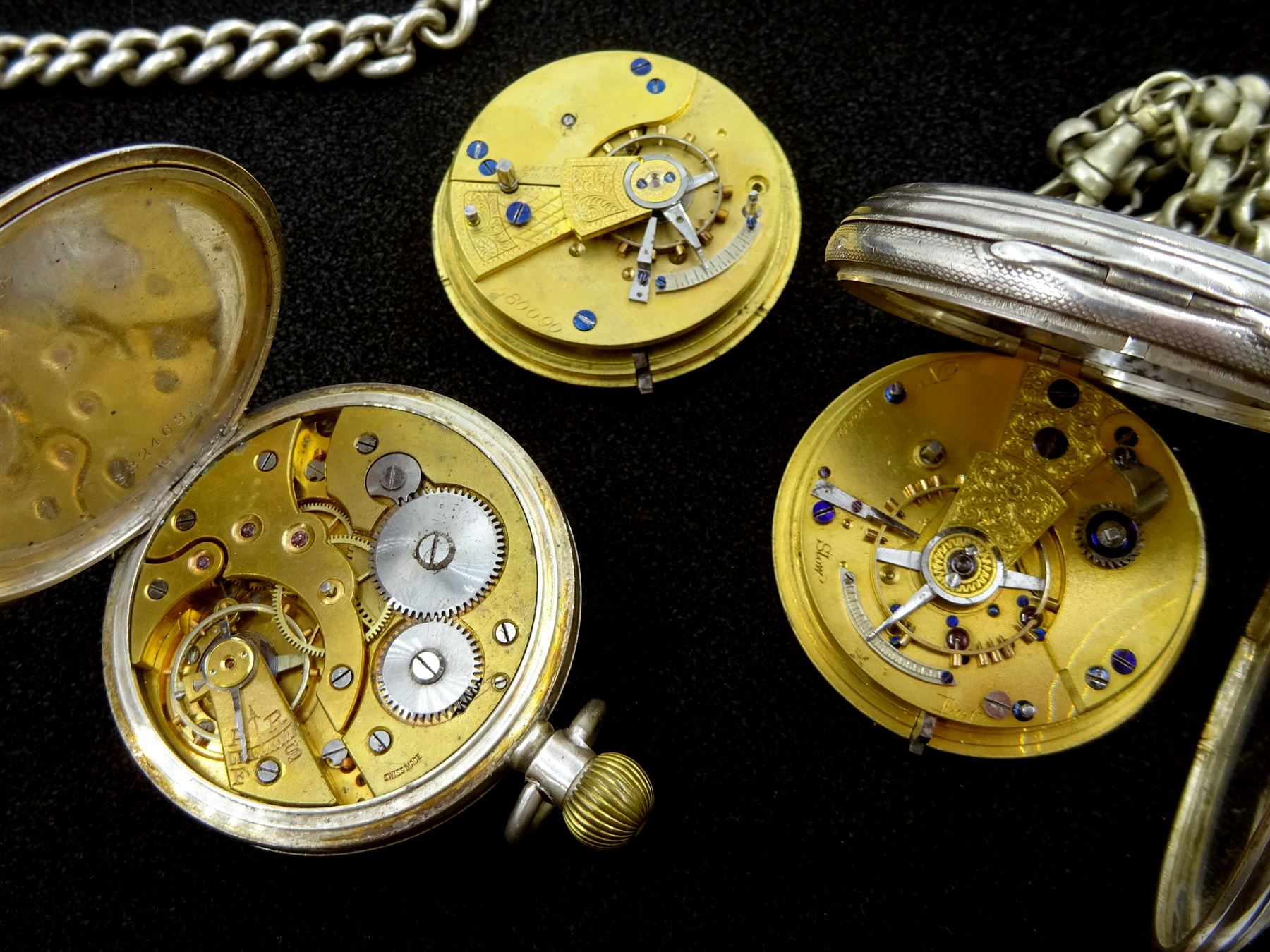 Edwardian silver fusee lever pocket watch by Bravingtons - Image 2 of 3