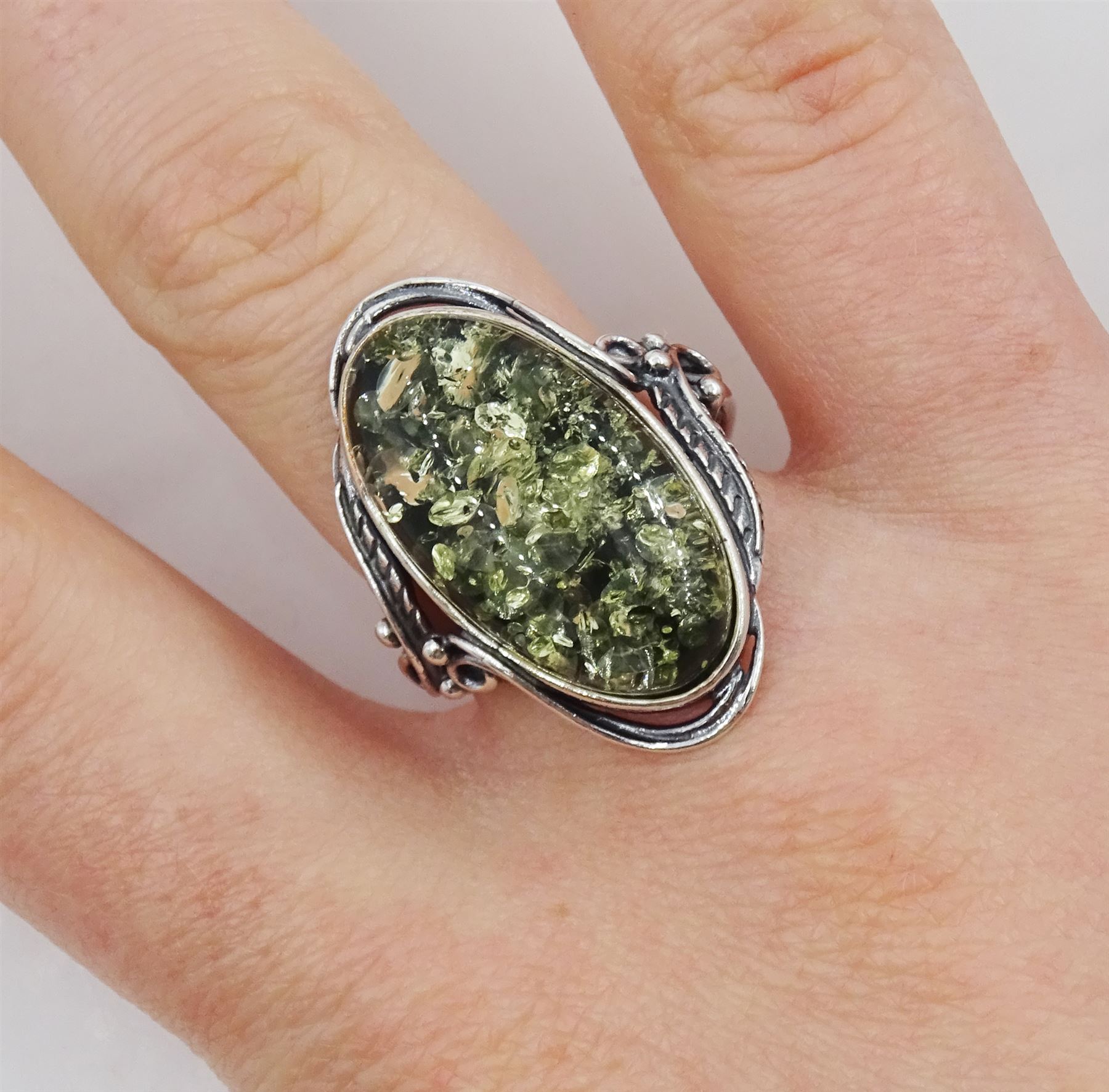 Silver oval green Baltic amber ring - Image 2 of 7