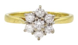 18ct gold diamond flower head cluster ring