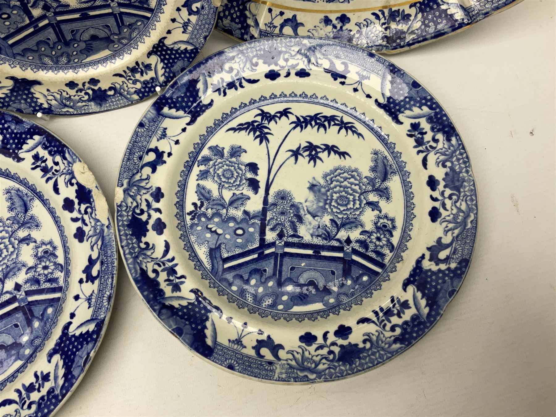 19th century Davenport bamboo and peony pattern dinner wares - Image 5 of 17