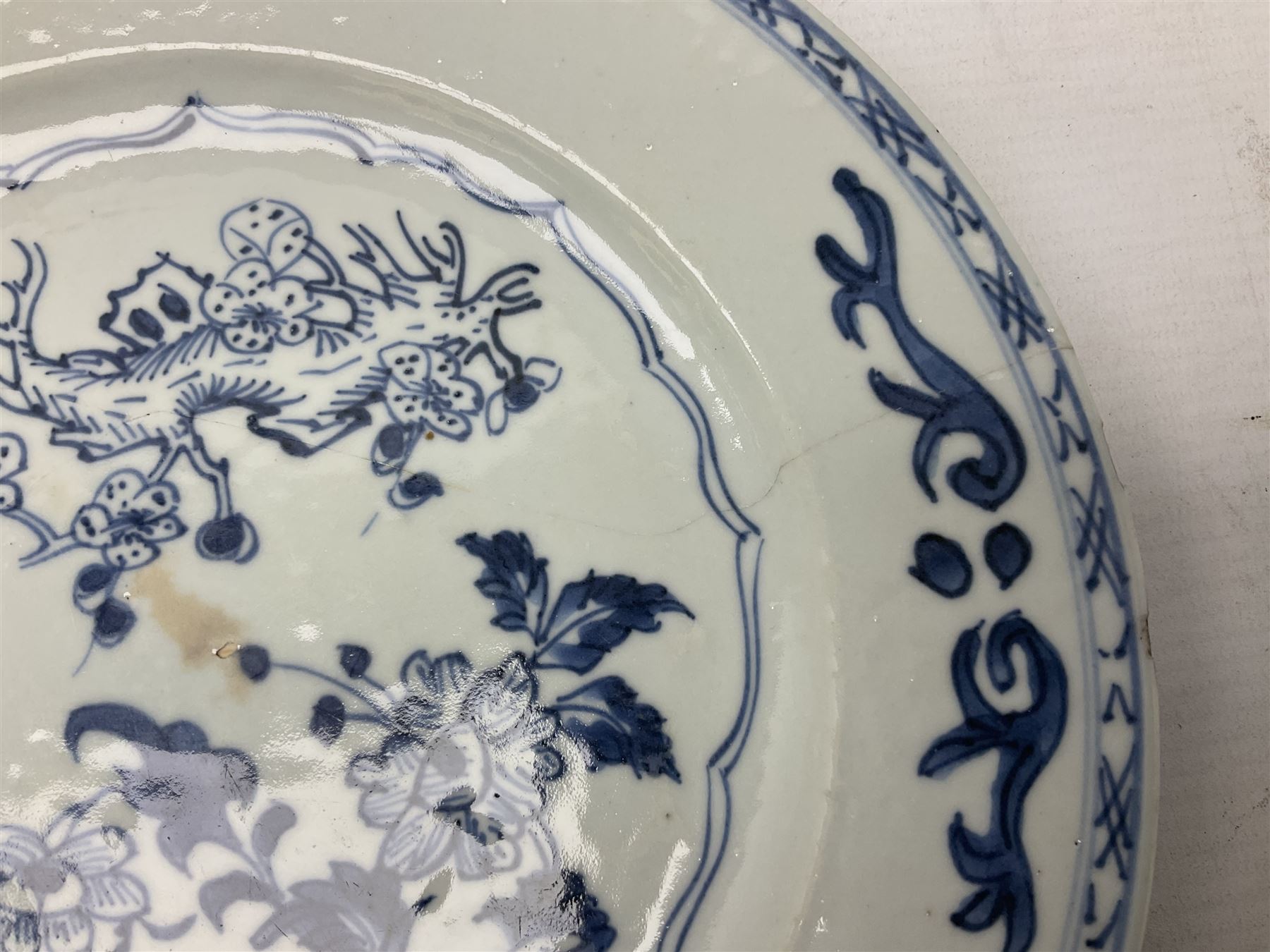 Set of four 18th century Chinese export blue and white porcelain plates with painted foliate decorat - Image 13 of 14