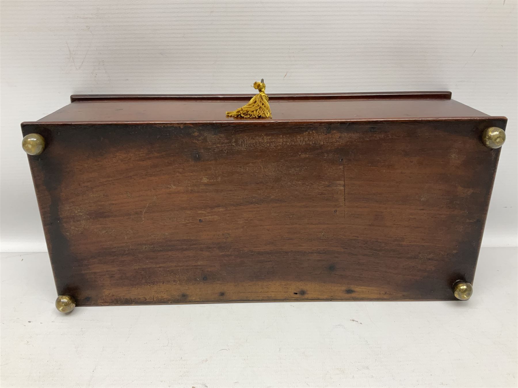 Edwardian mahogany shopkeeper's box - Image 12 of 13