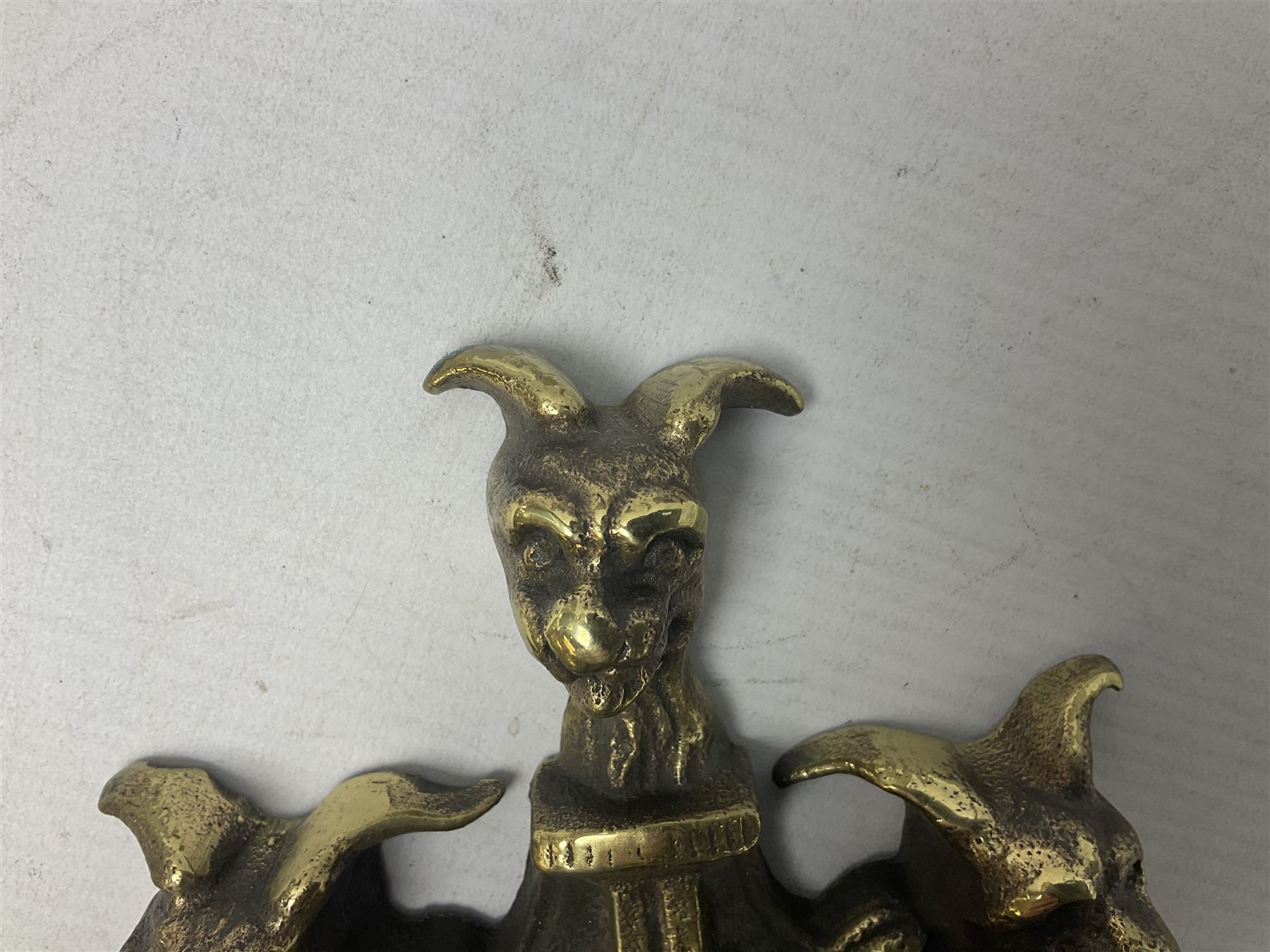 Gothic style cast brass door knocker - Image 3 of 9