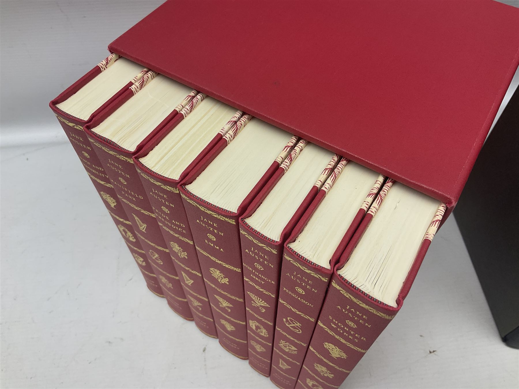 Folio Society; nineteen volumes to include seven book box set Jane Austin - Image 8 of 18