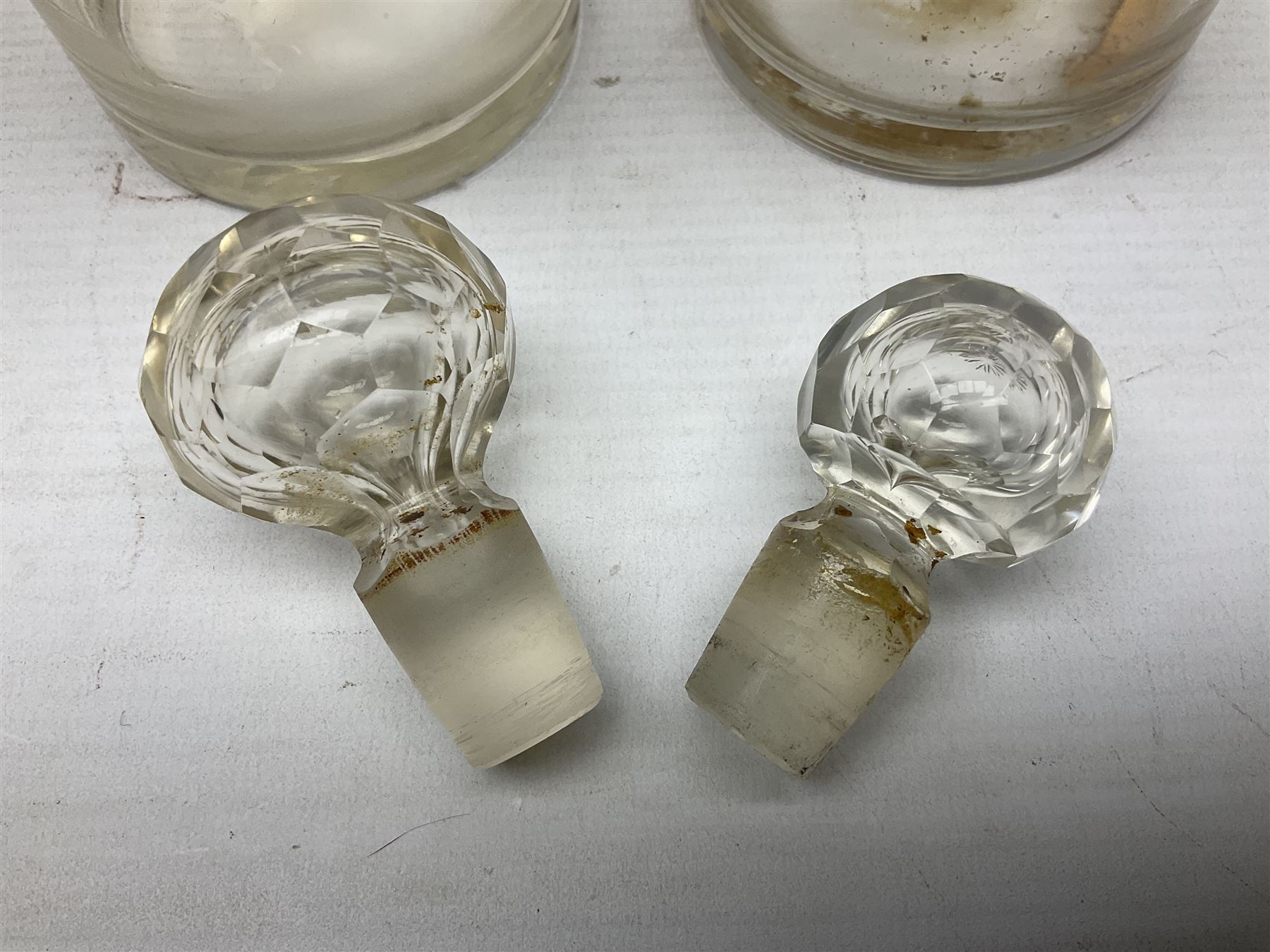 Three Victorian apothecary chemist bottles complete with labels and glass stoppers - Image 5 of 10