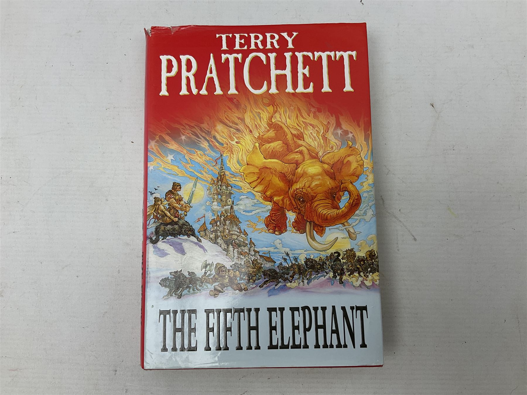 Collection of twenty-three hardback Terry Pratchett books - Image 14 of 18