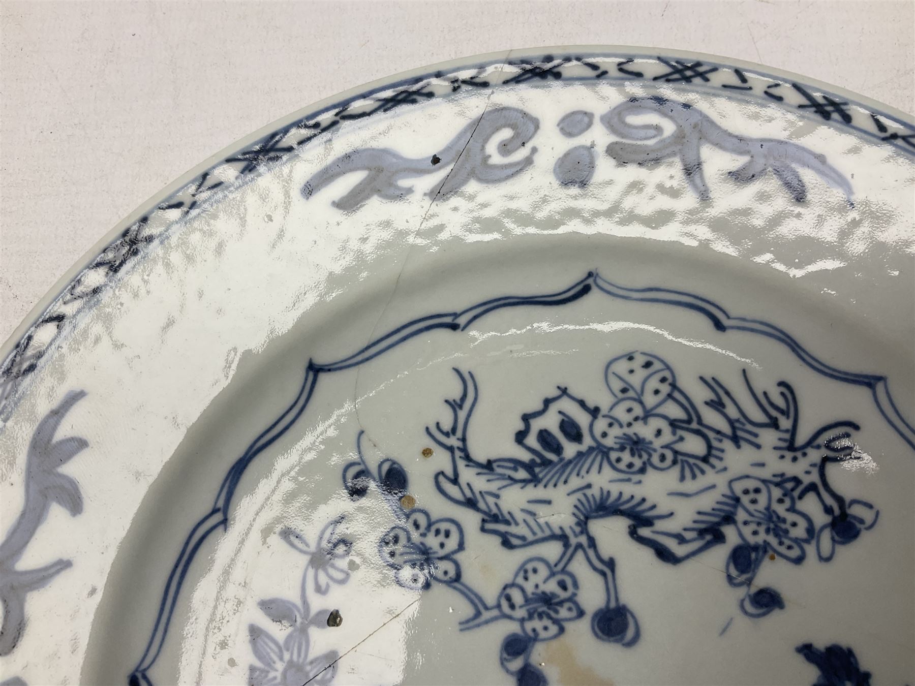 Set of four 18th century Chinese export blue and white porcelain plates with painted foliate decorat - Image 12 of 14