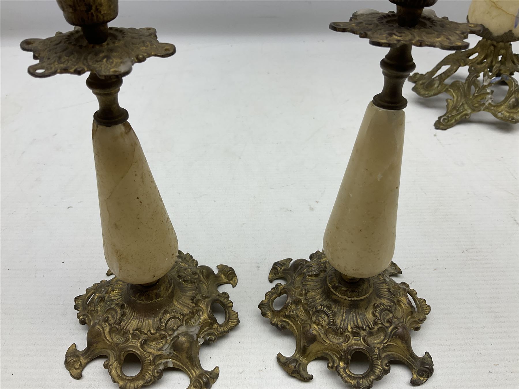 French brass and marble four branch candelabra - Image 10 of 13
