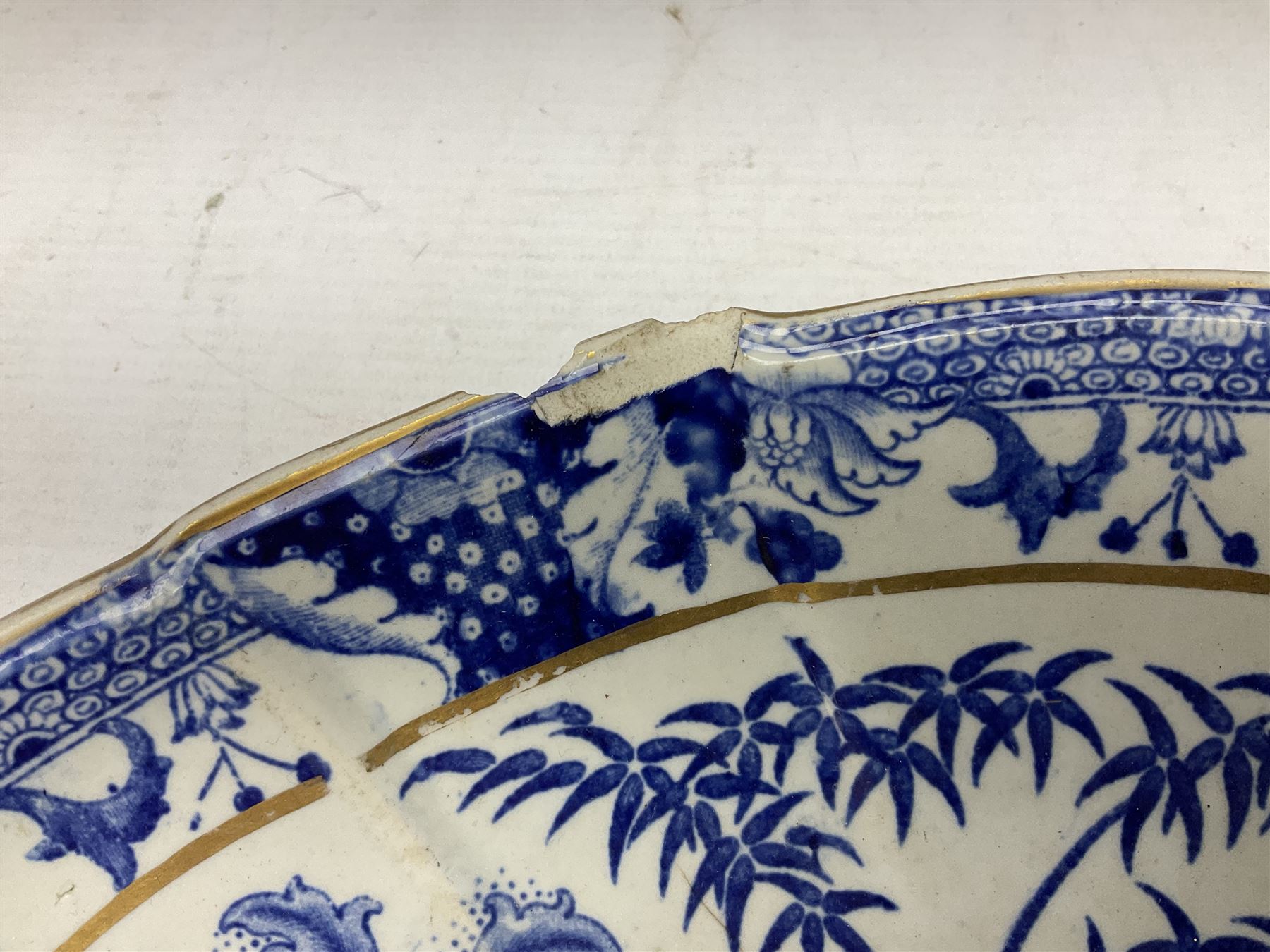 19th century Davenport bamboo and peony pattern dinner wares - Image 10 of 17