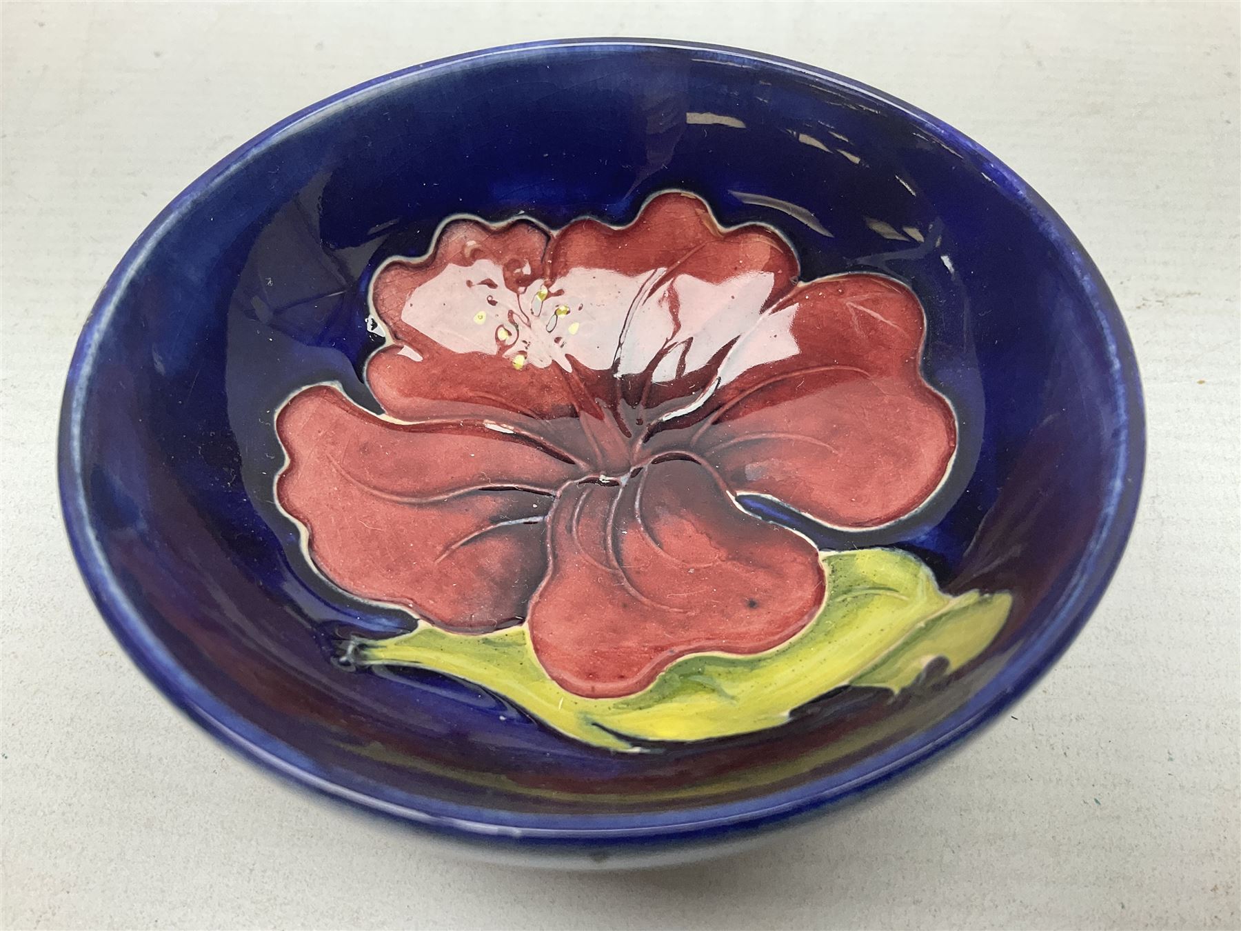 Moorcroft rectangular pin dish decorated in the Clematis pattern upon cobalt blue ground - Image 4 of 11