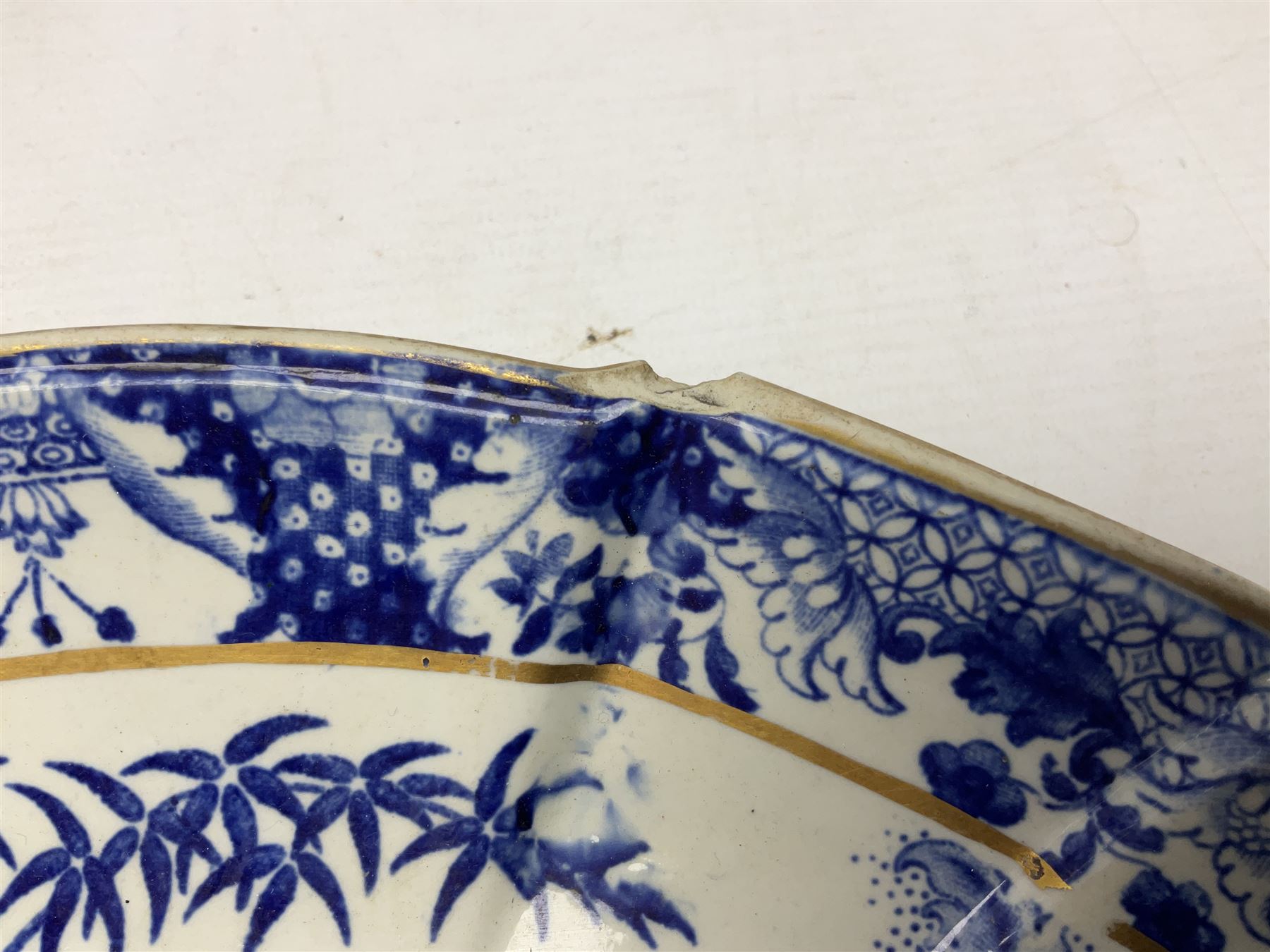 19th century Davenport bamboo and peony pattern dinner wares - Image 11 of 17