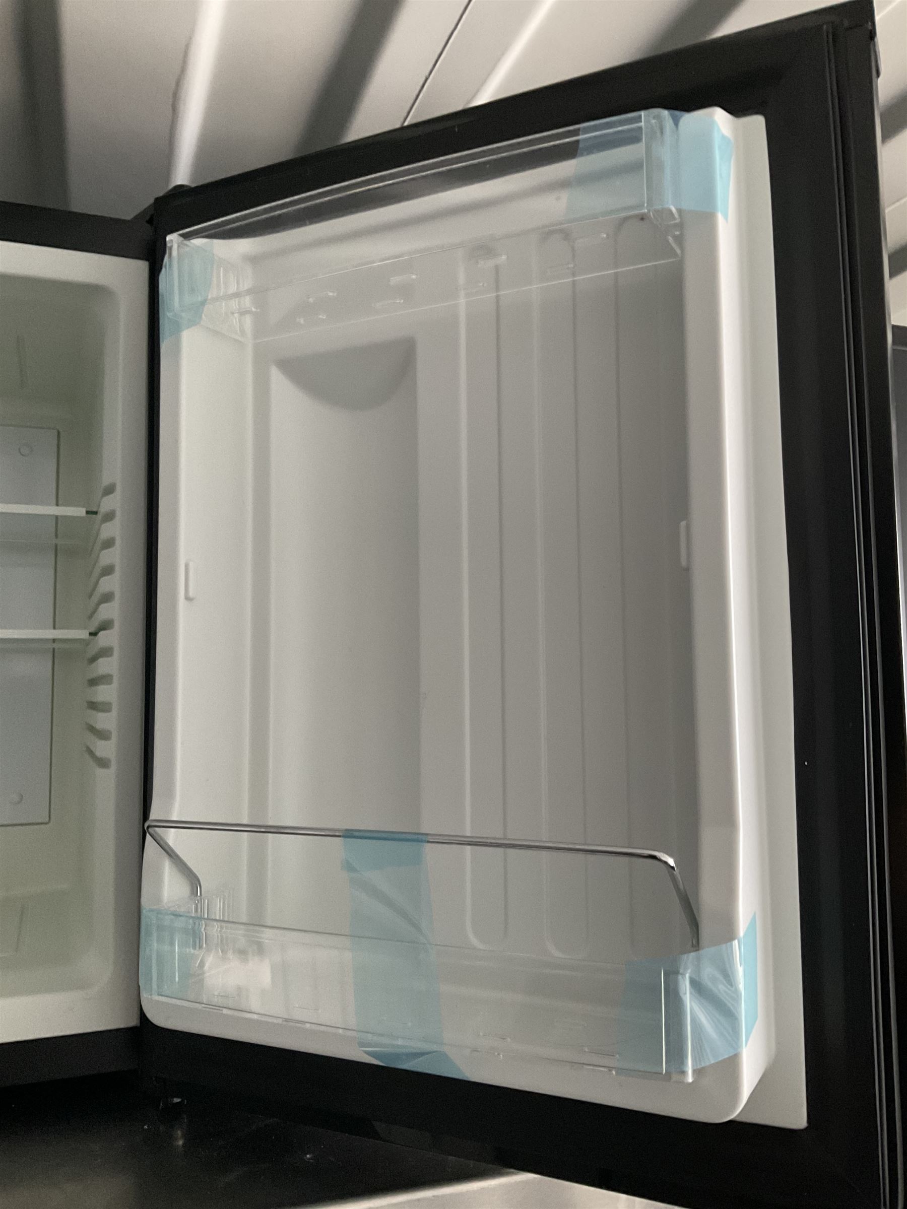 BARCOOL Mini-fridge - Image 3 of 3