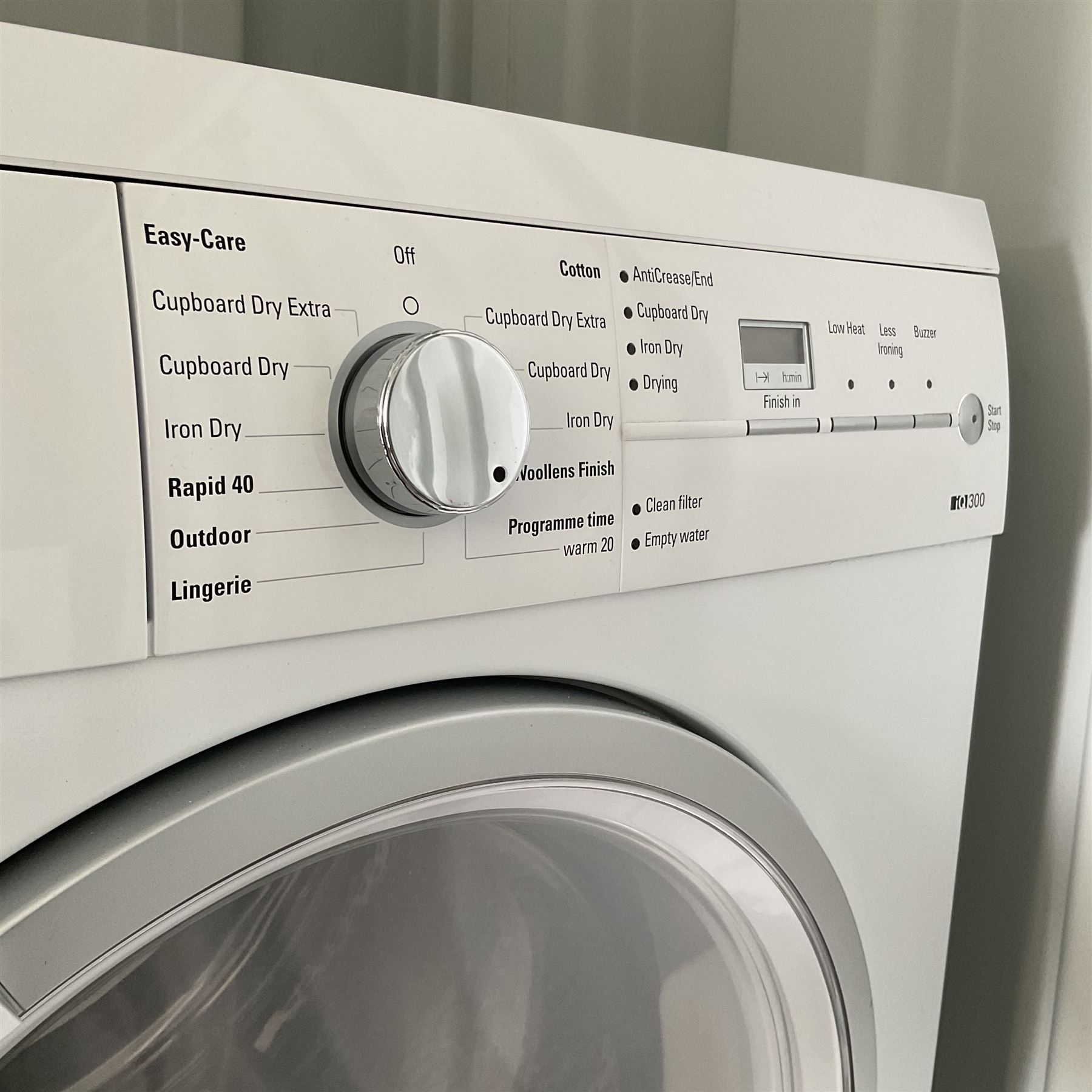 Siemens IQ300 condenser tumble dryer - Image 3 of 3