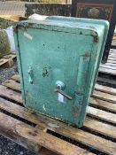 Milners Co Ltd - Cast iron safe