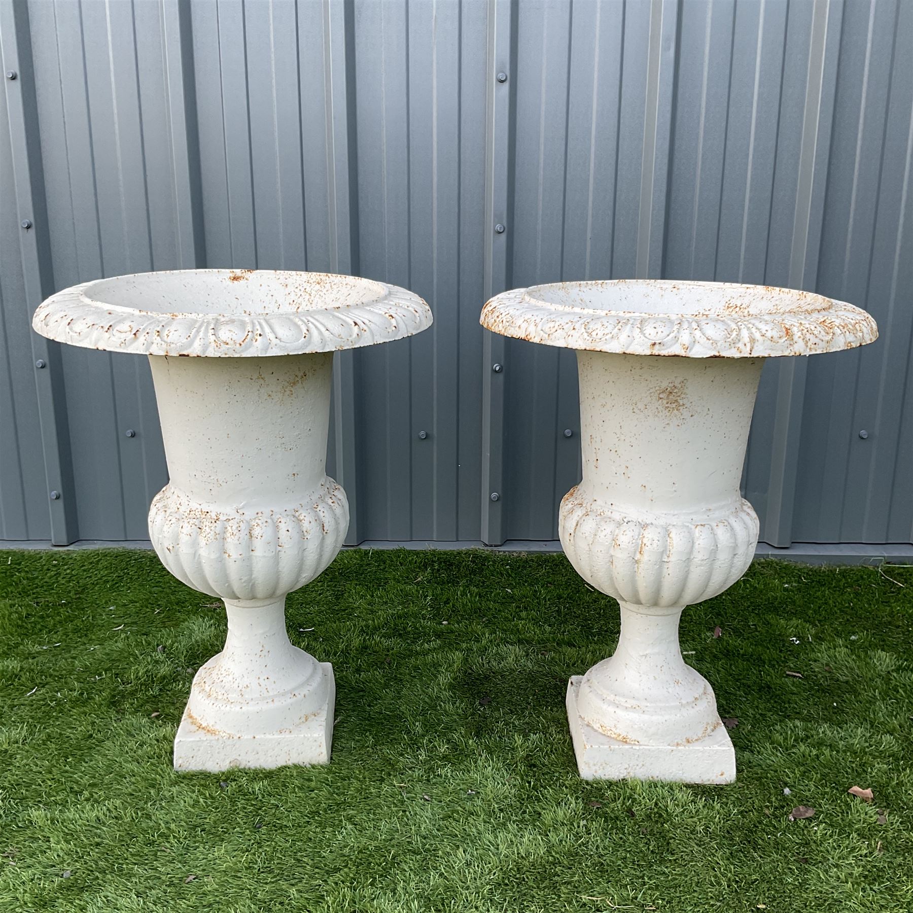 Pair of Victorian design cream painted cast iron garden urns - Image 2 of 3