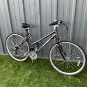 Raleigh Alana 18 speed bicycle