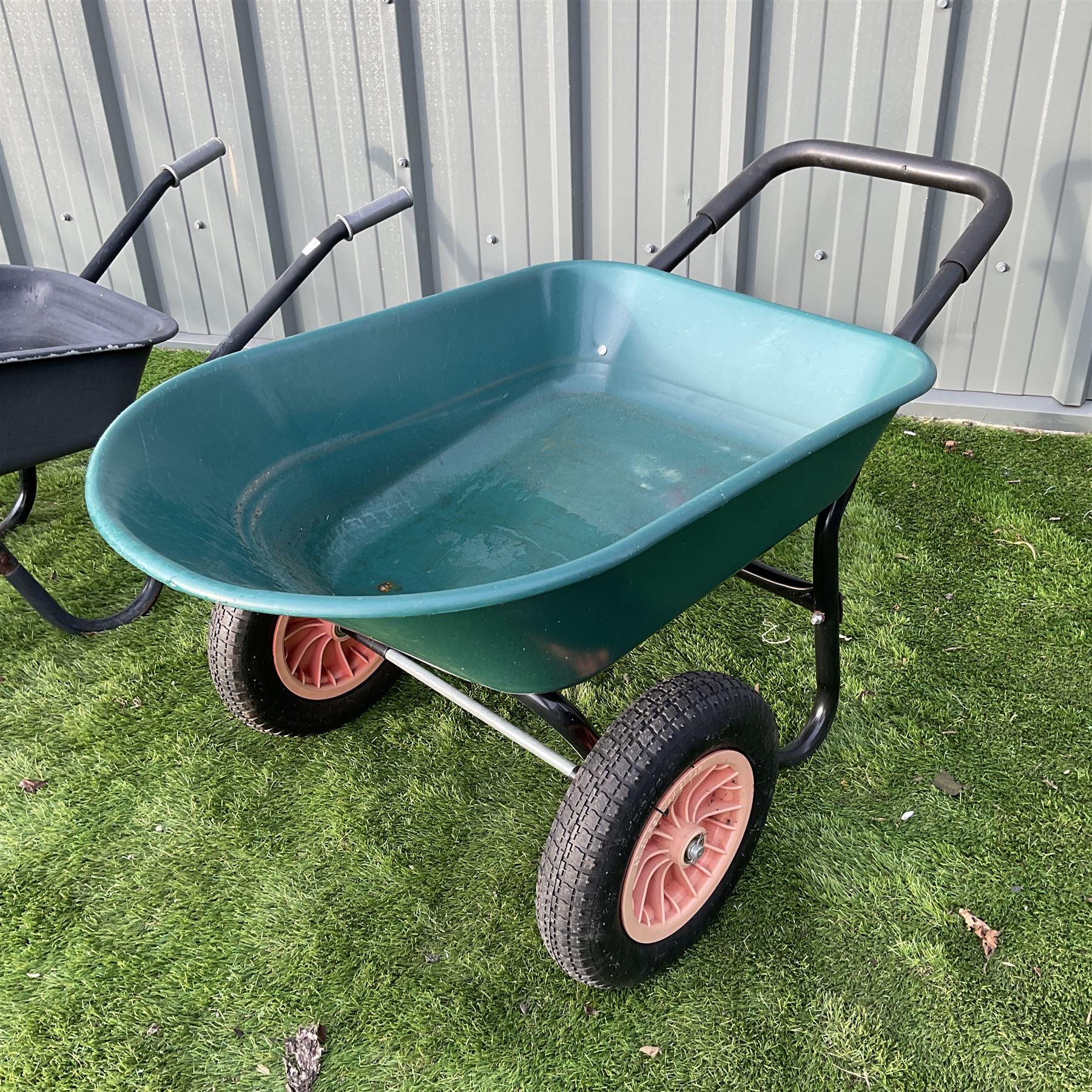 Pair of single and two tire metal wheelbarrows - Image 6 of 6