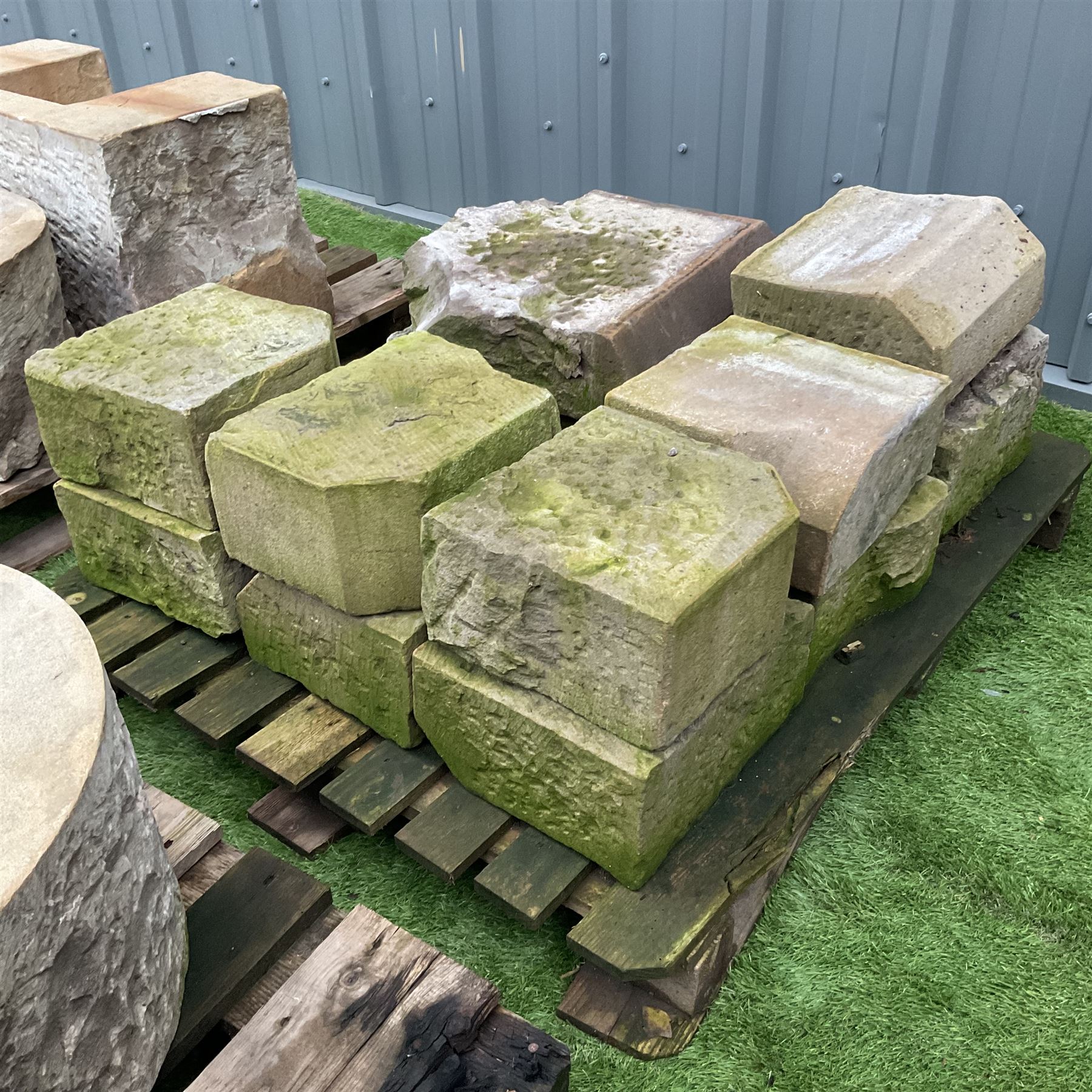 Two 18th/19th century carved stone windows - THIS LOT IS TO BE COLLECTED BY APPOINTMENT FROM DUGGLEB - Image 3 of 6