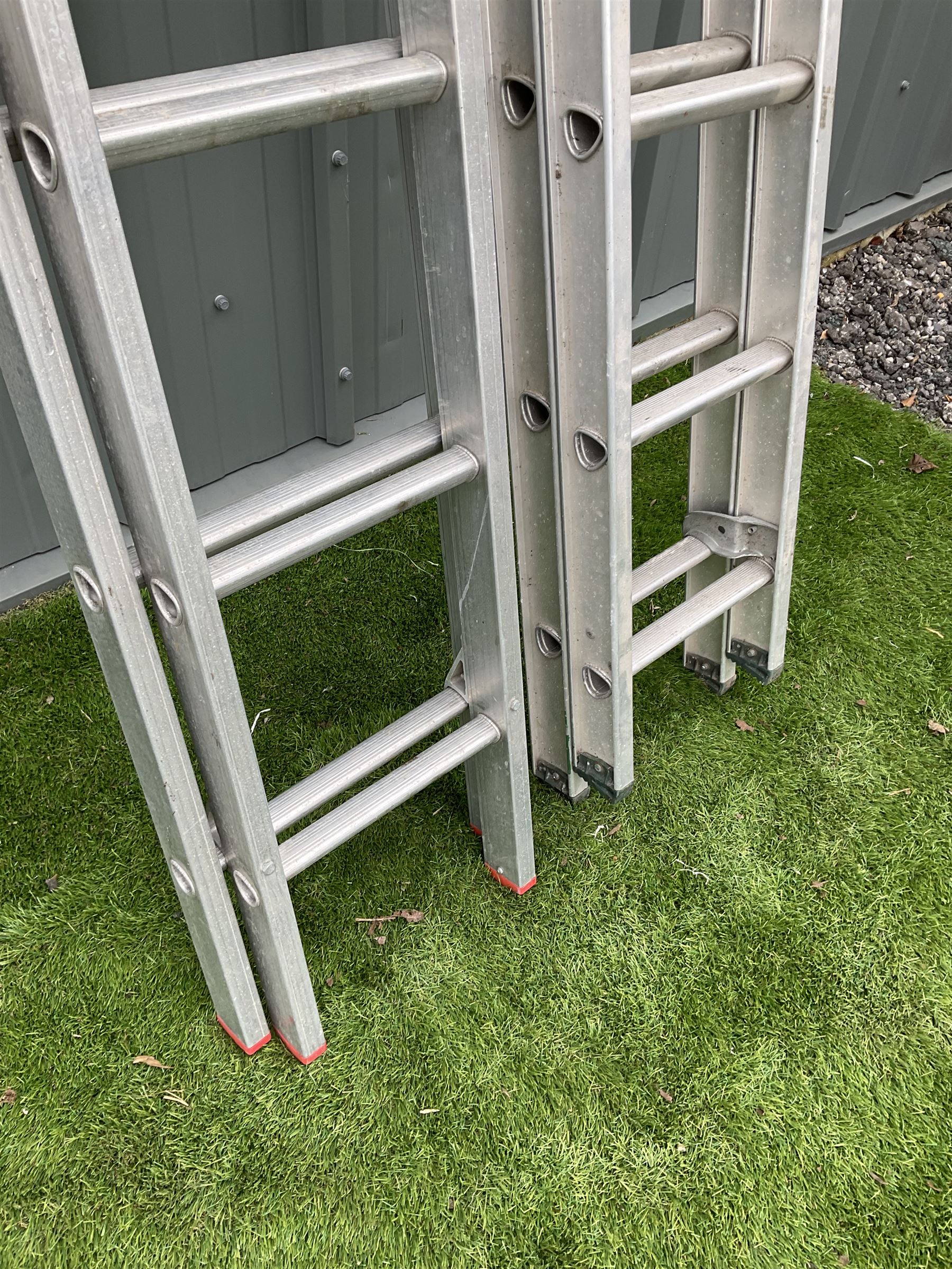 Pair of aluminium extending ladders