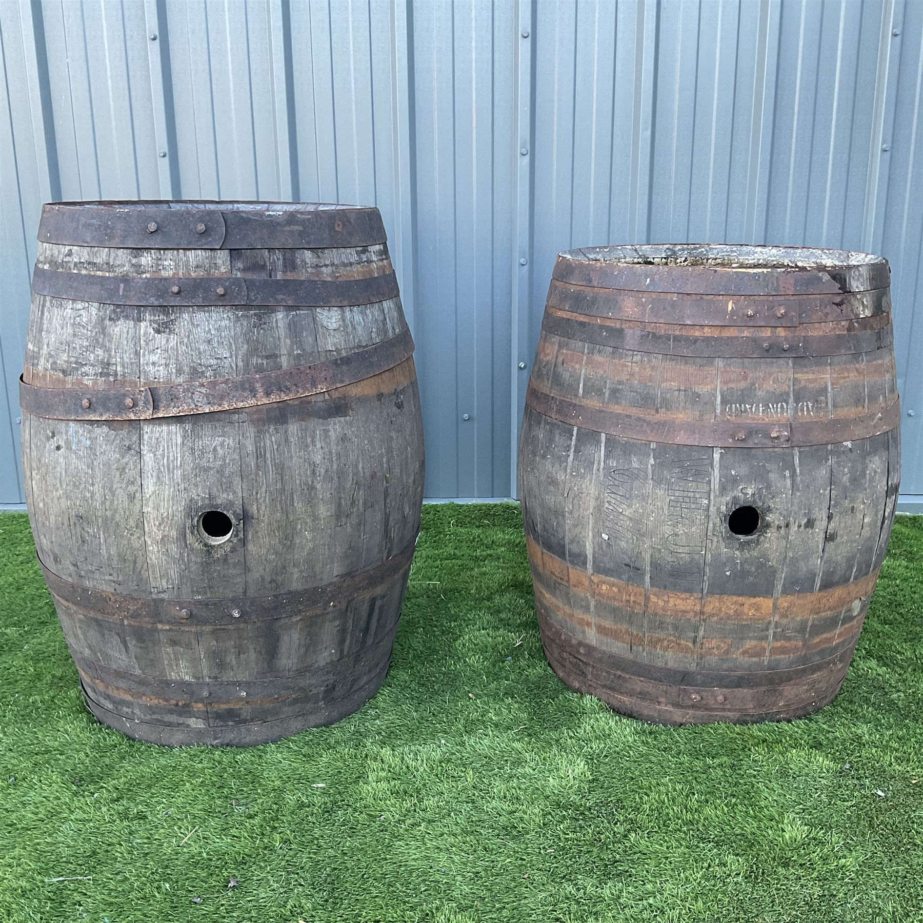 Two metal bound Whiskey barrels - THIS LOT IS TO BE COLLECTED BY APPOINTMENT FROM DUGGLEBY STORAGE - Image 5 of 5