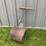 Early 20th century cast iron garden roller