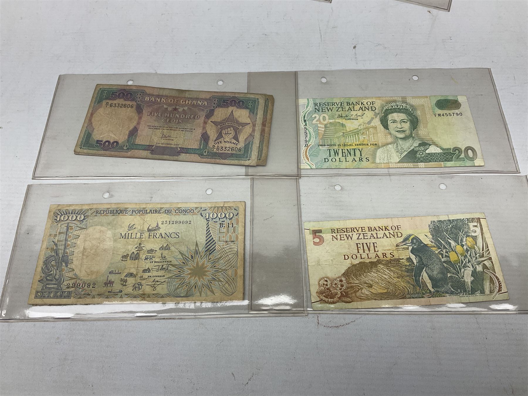 Banknotes - Image 8 of 17