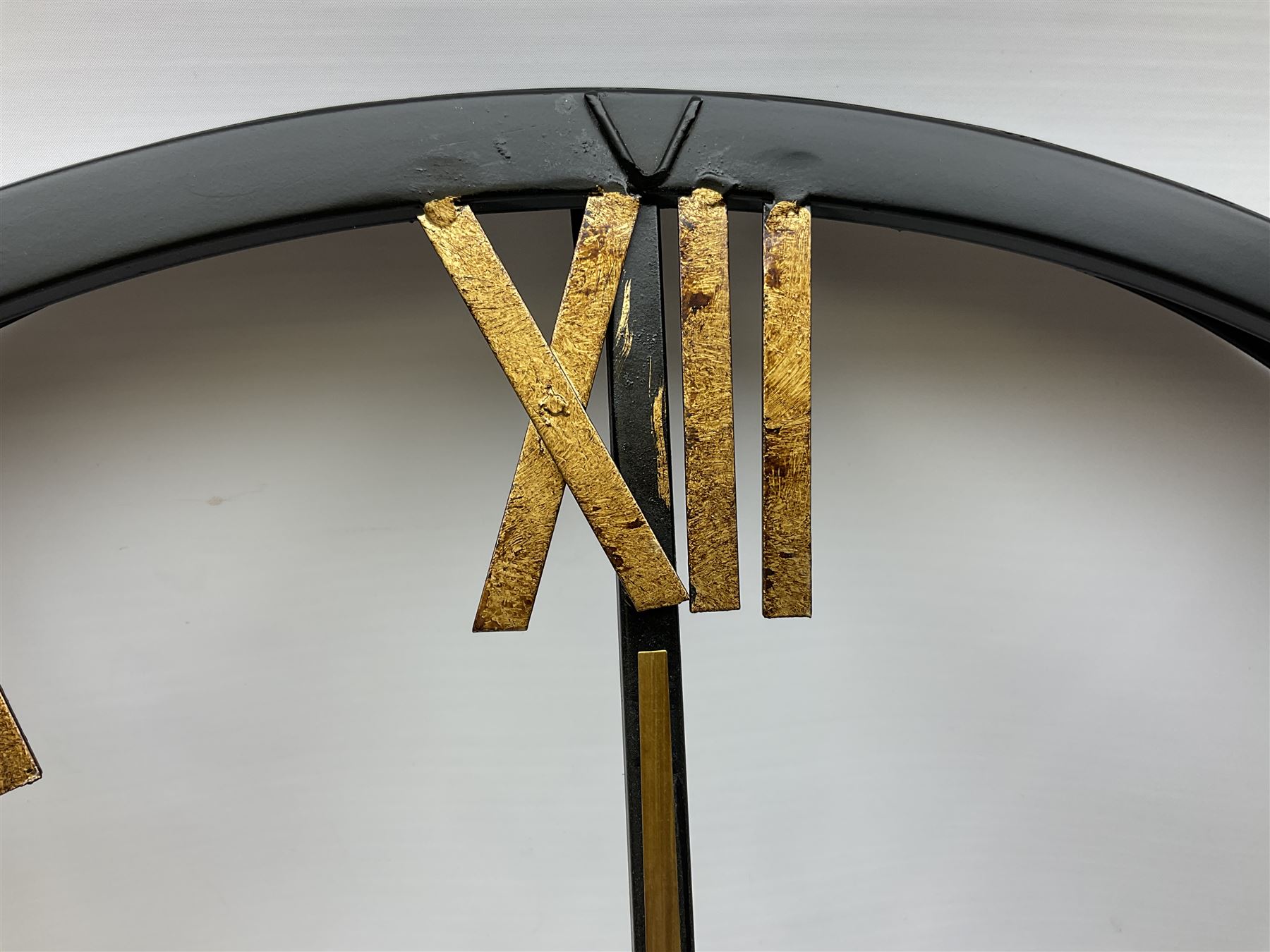 Distressed black and brushed gold metal skeleton station clock - Image 3 of 8